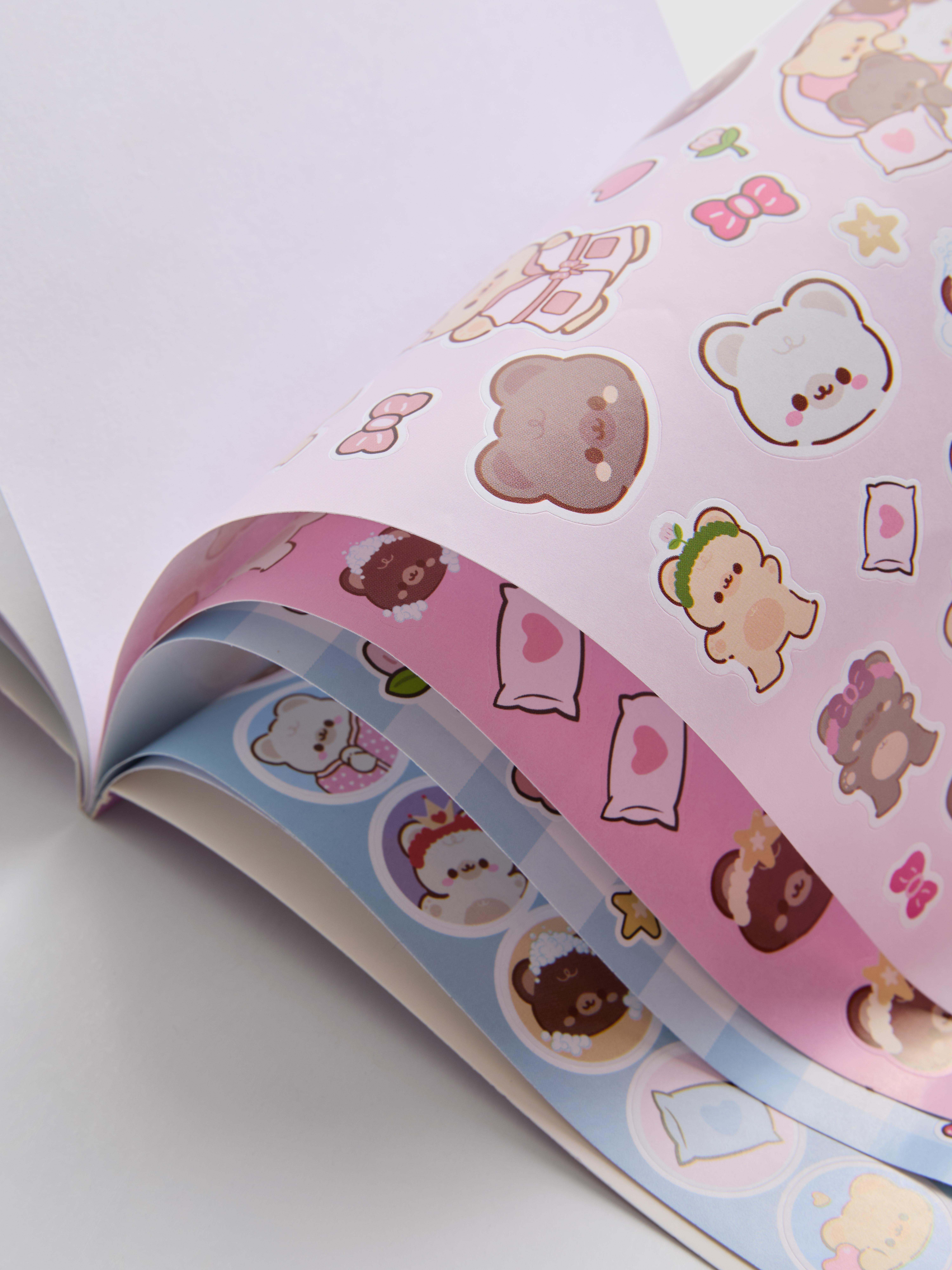 Knjiga nalepk z motivi medvedkov