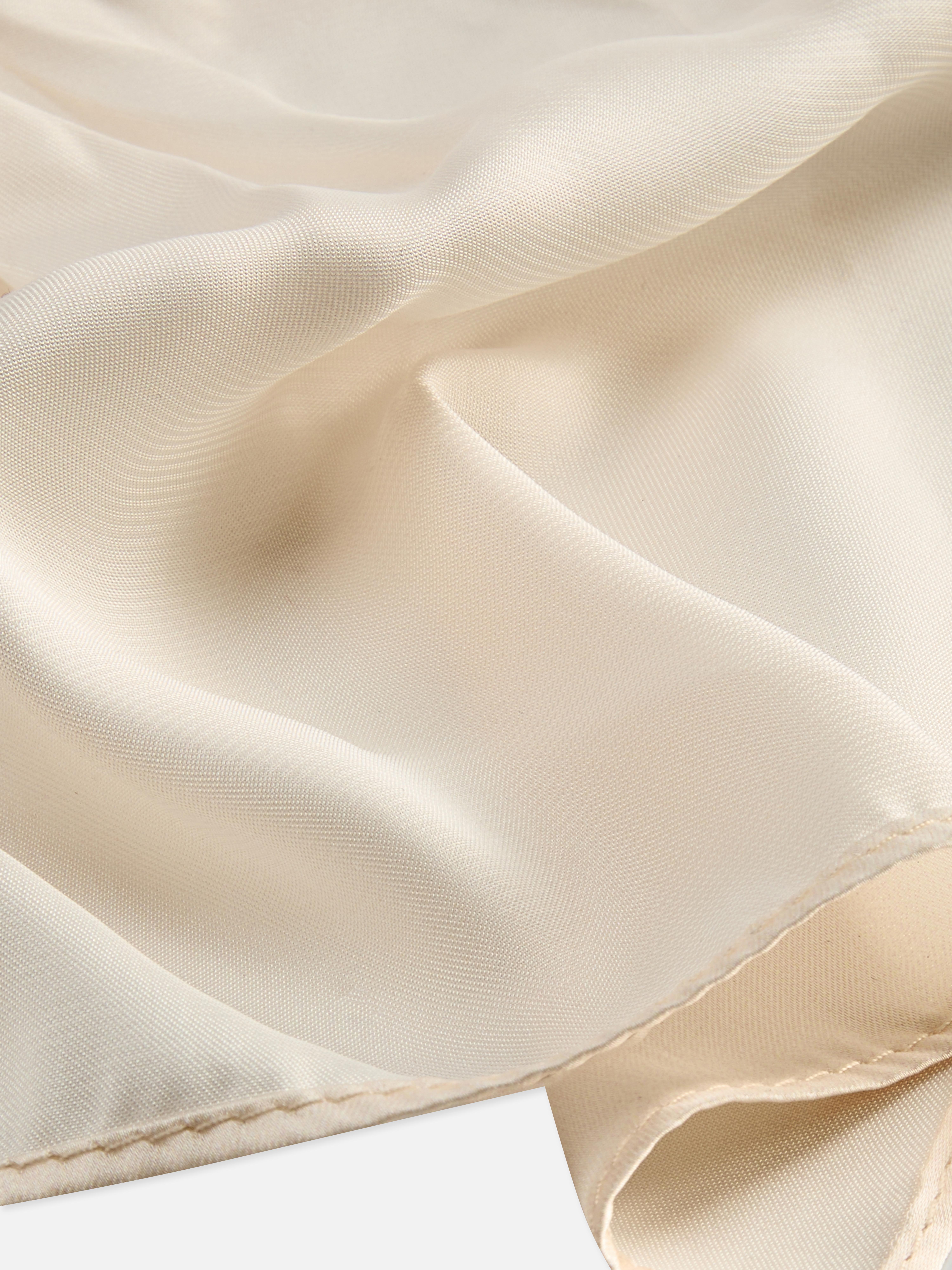 Lightweight Neck Scarf