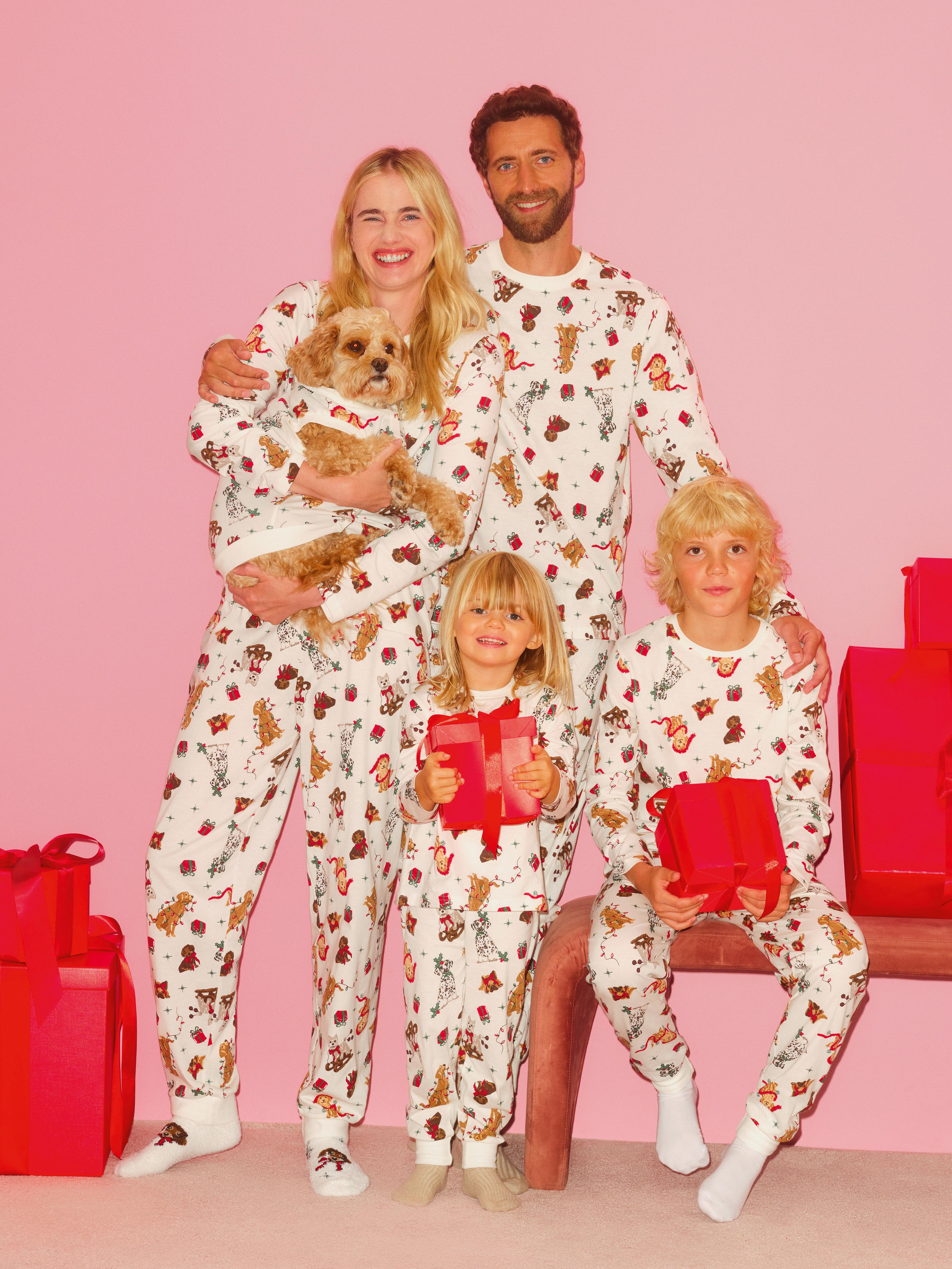 0–24 Monate | Weihnachtsschlafanzug für Babys mit Hundemuster