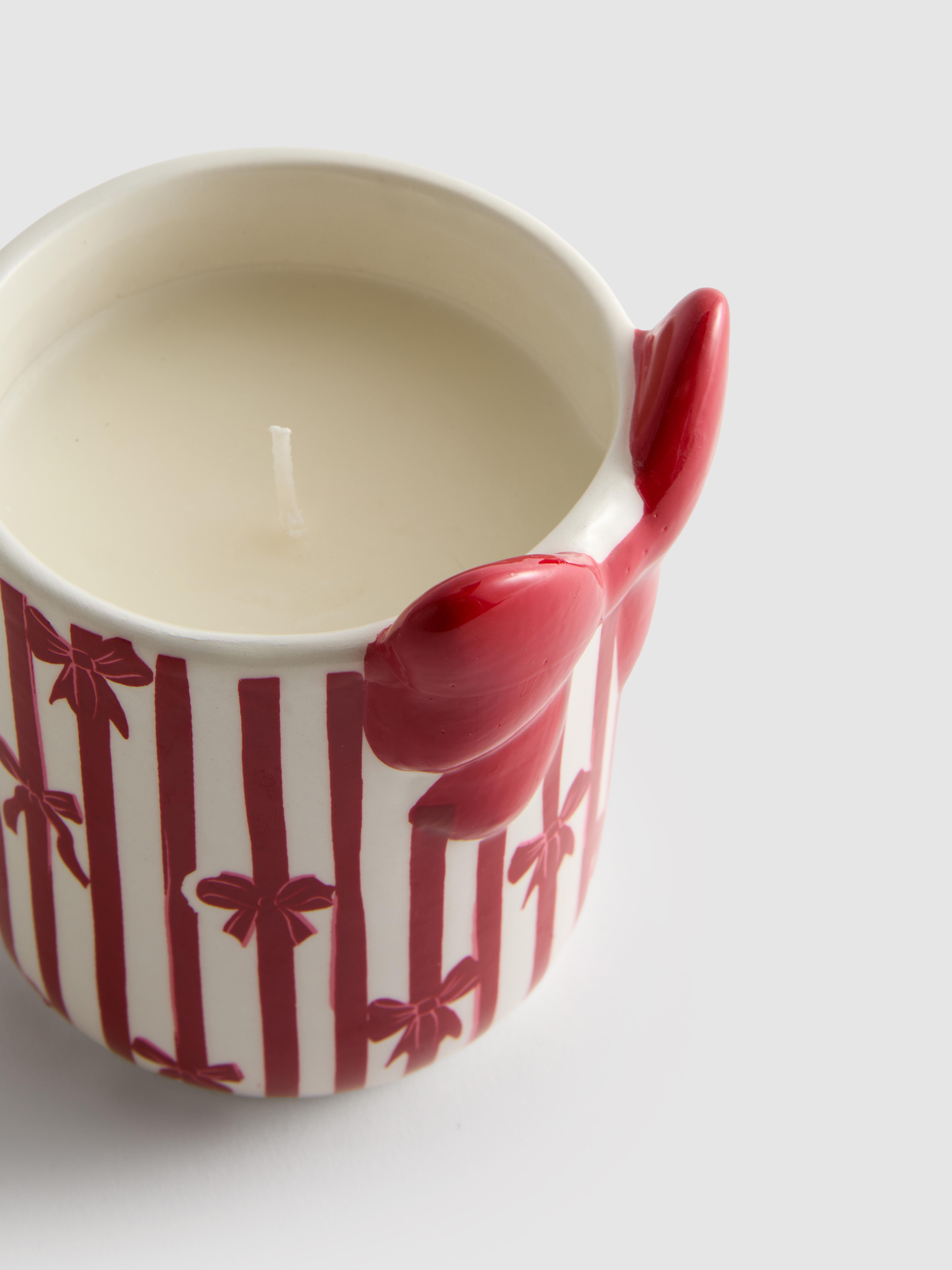 Scented Candle In Ceramic Bow Container