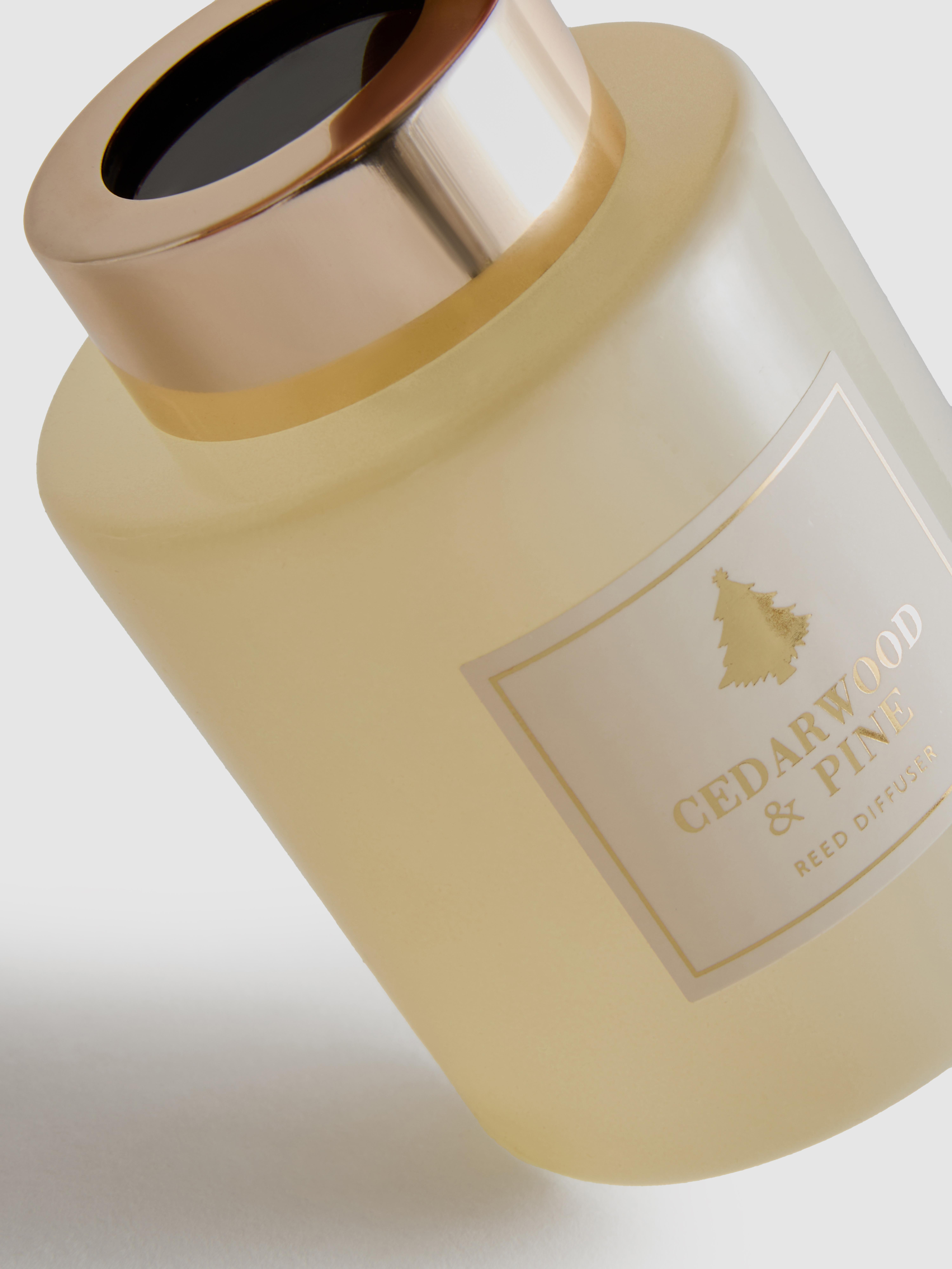 Scented Reed Diffuser In Festive Jar