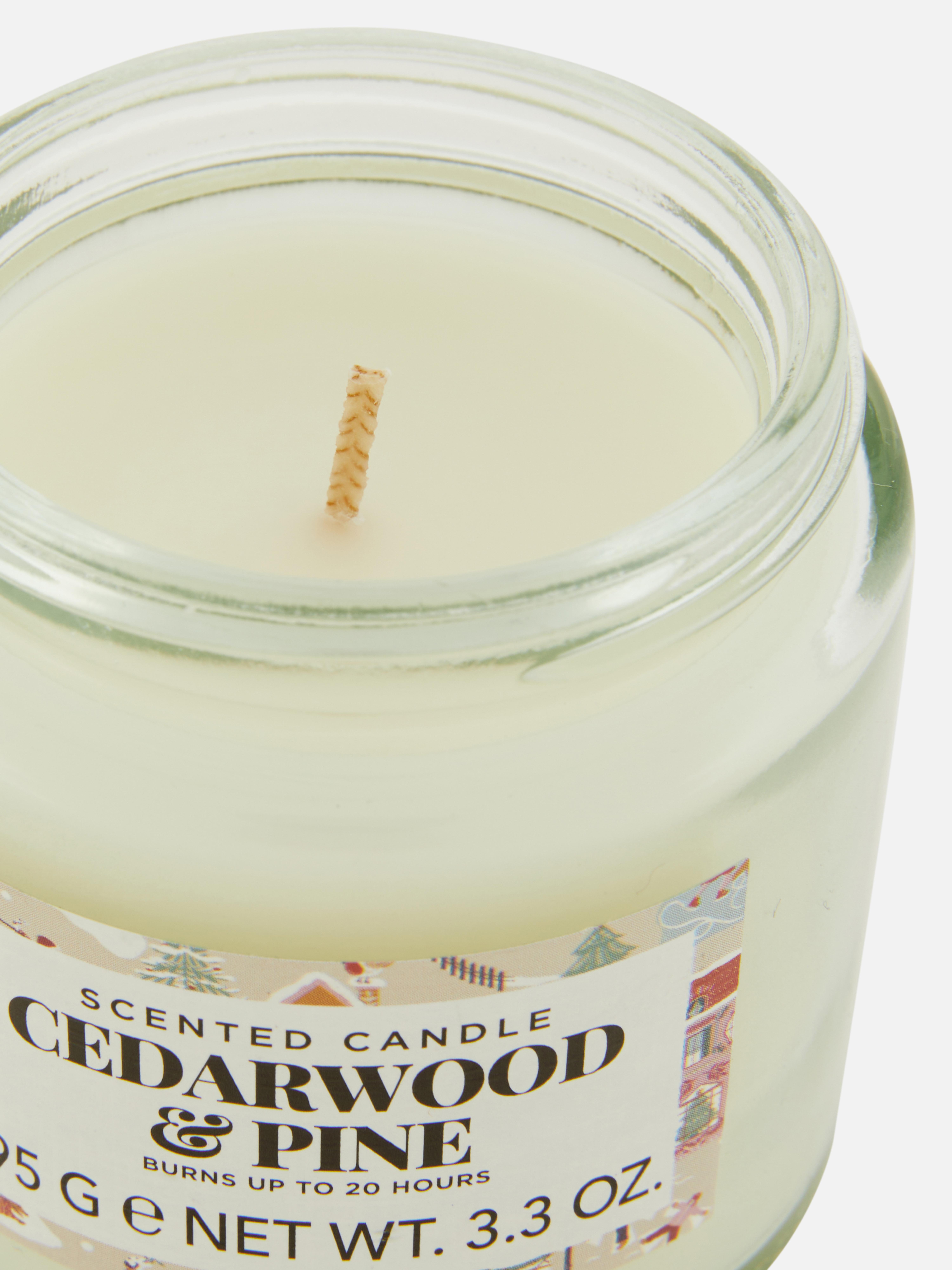 Bougie parfumée dans un pot en verre