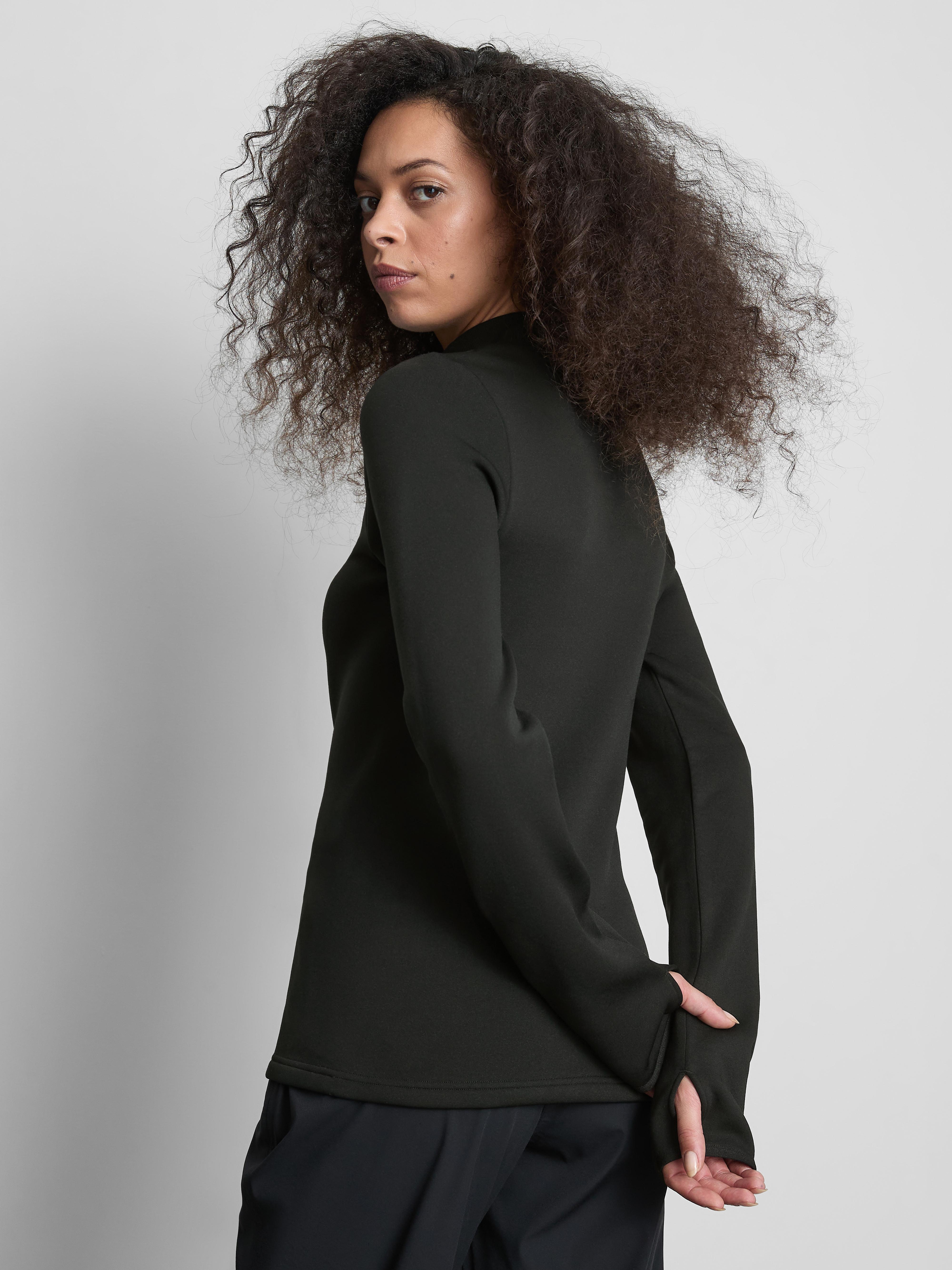 Samtig weiches Top mit Viertelreißverschluss