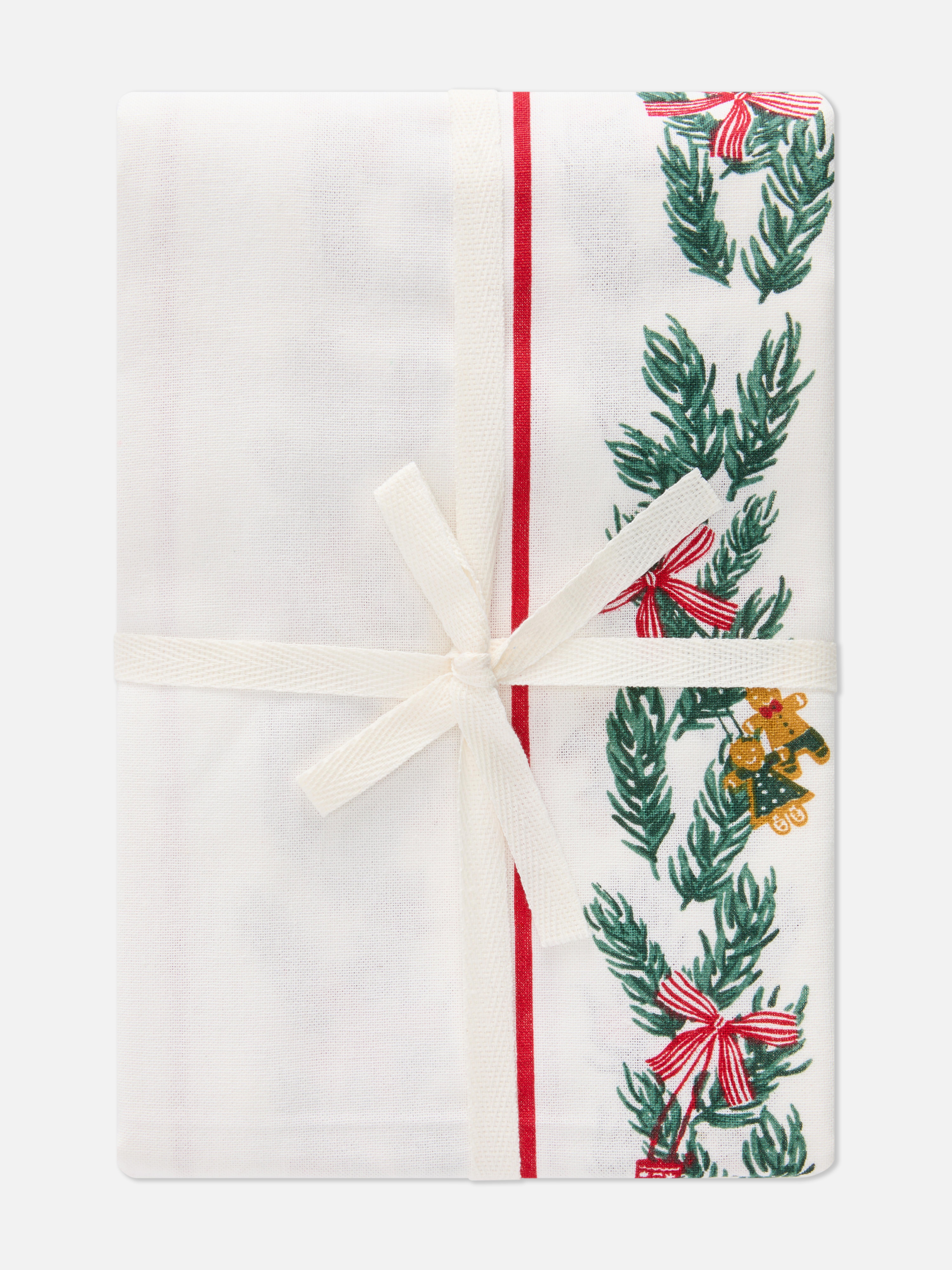 Christmas Wreath Tablecloth