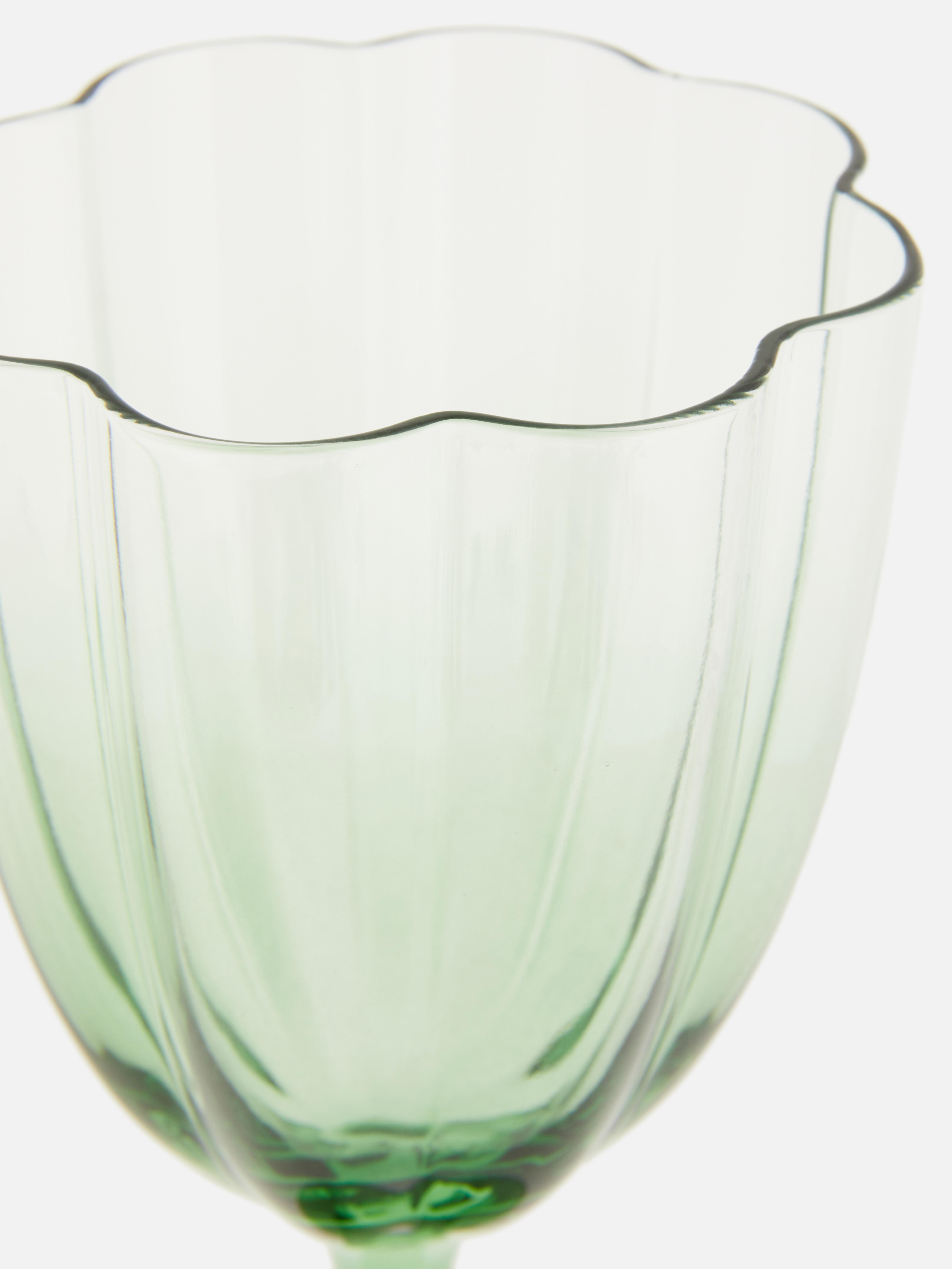 Bicchiere da vino smerlato