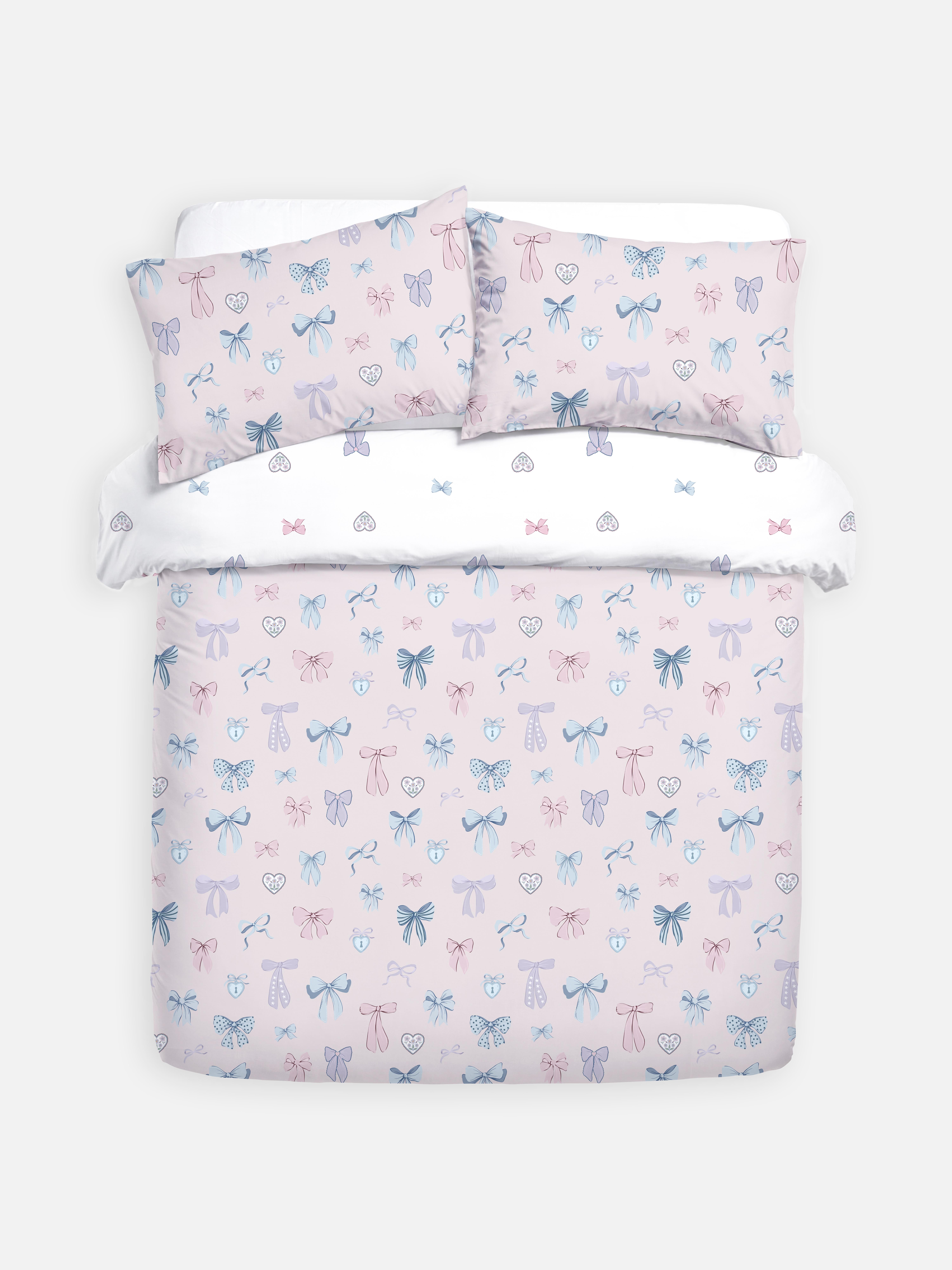Reversible Bow and Heart King Duvet Cover Set
