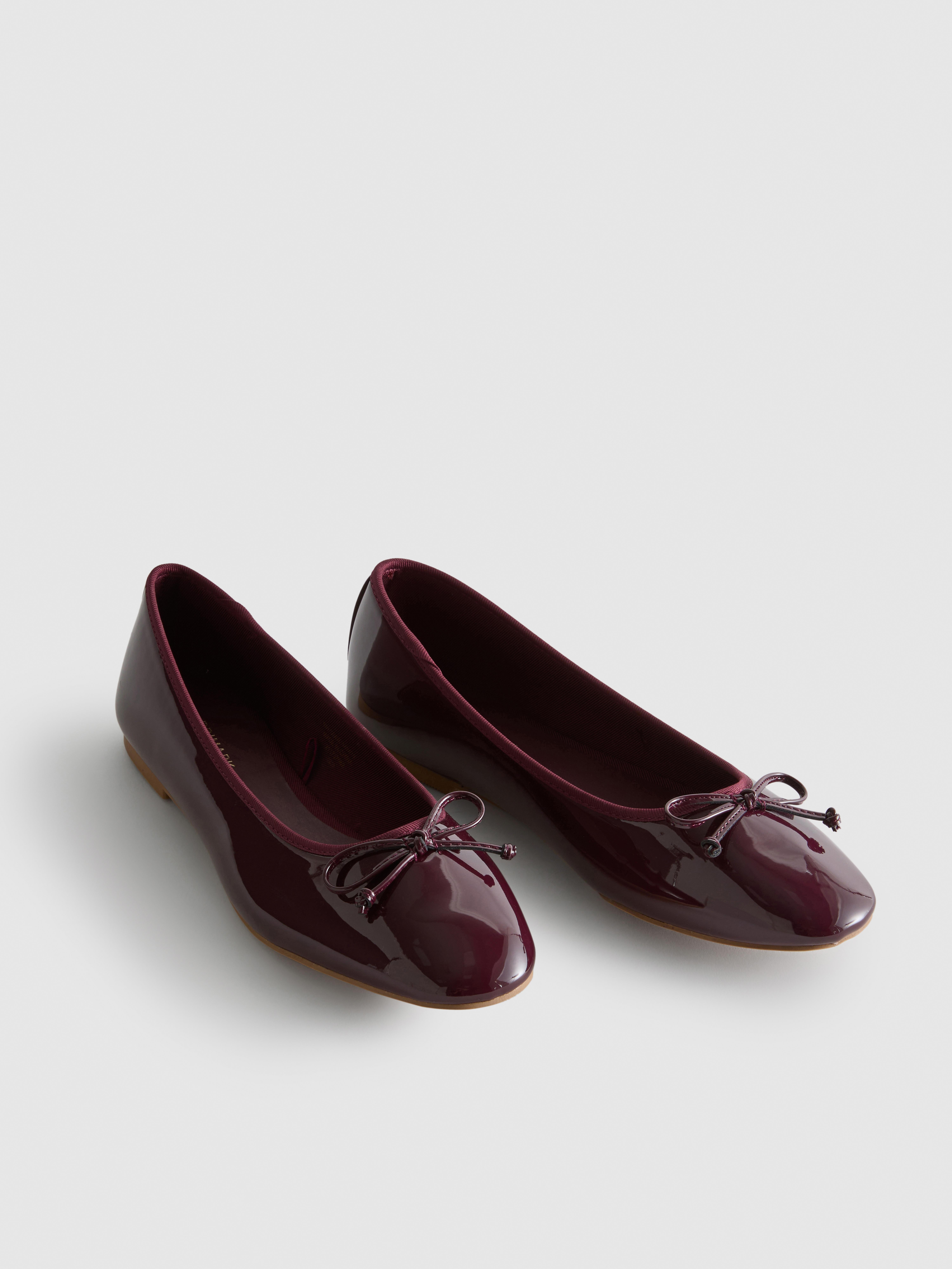 Patent Ballet Flats