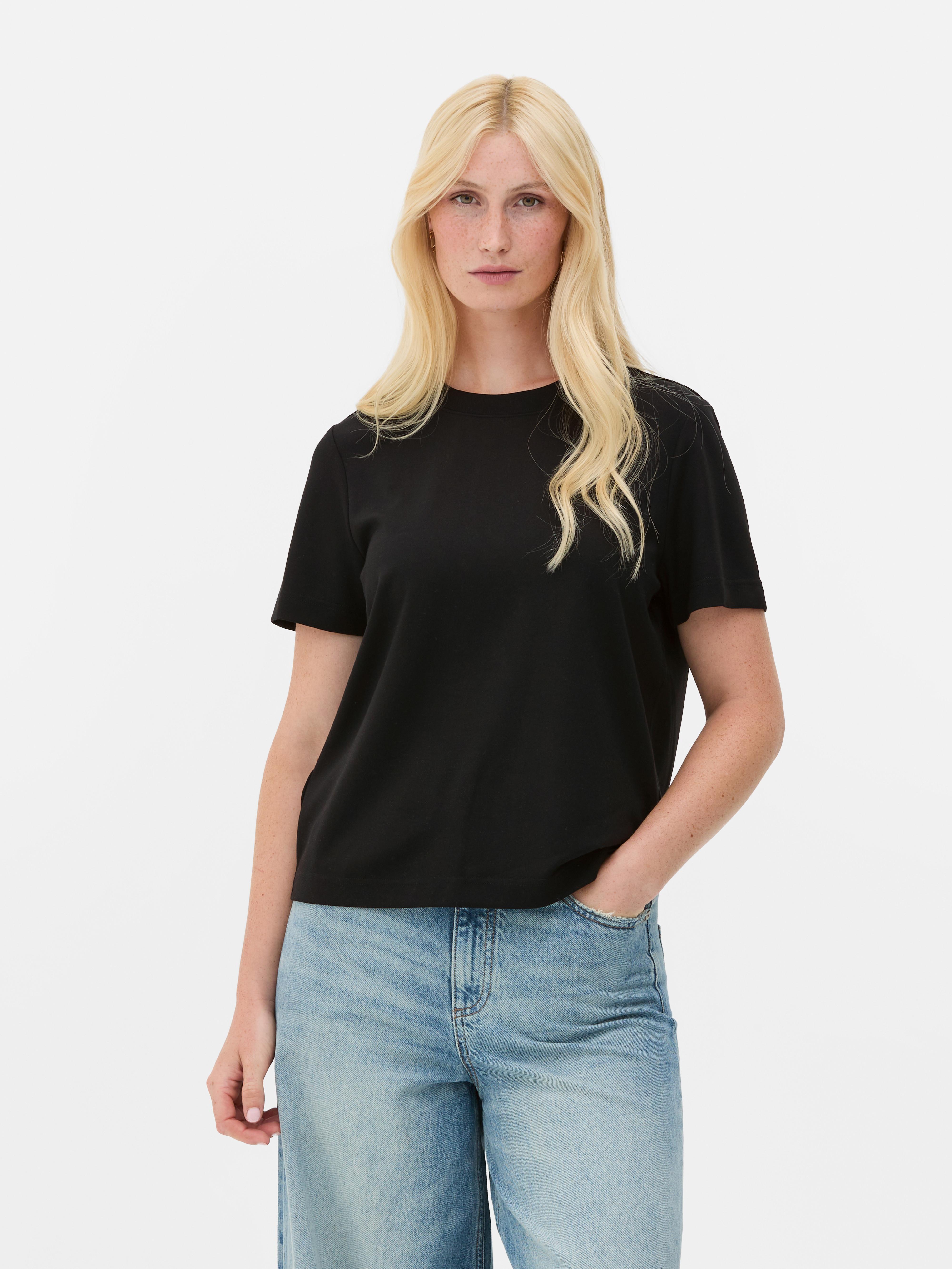 Essential T-Shirt mit Rundhalsausschnitt