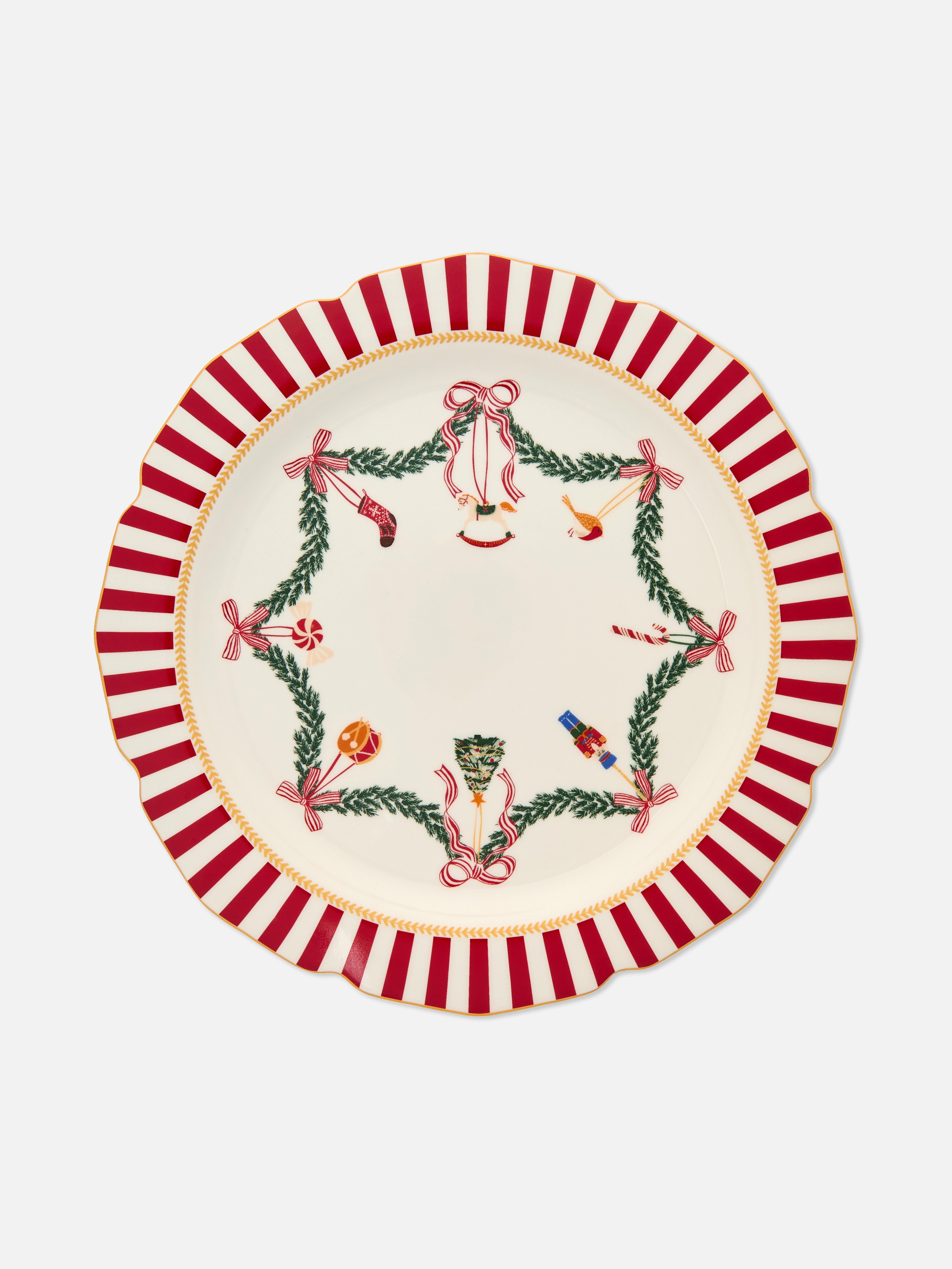 Scalloped Edge Christmas Dinner Plate