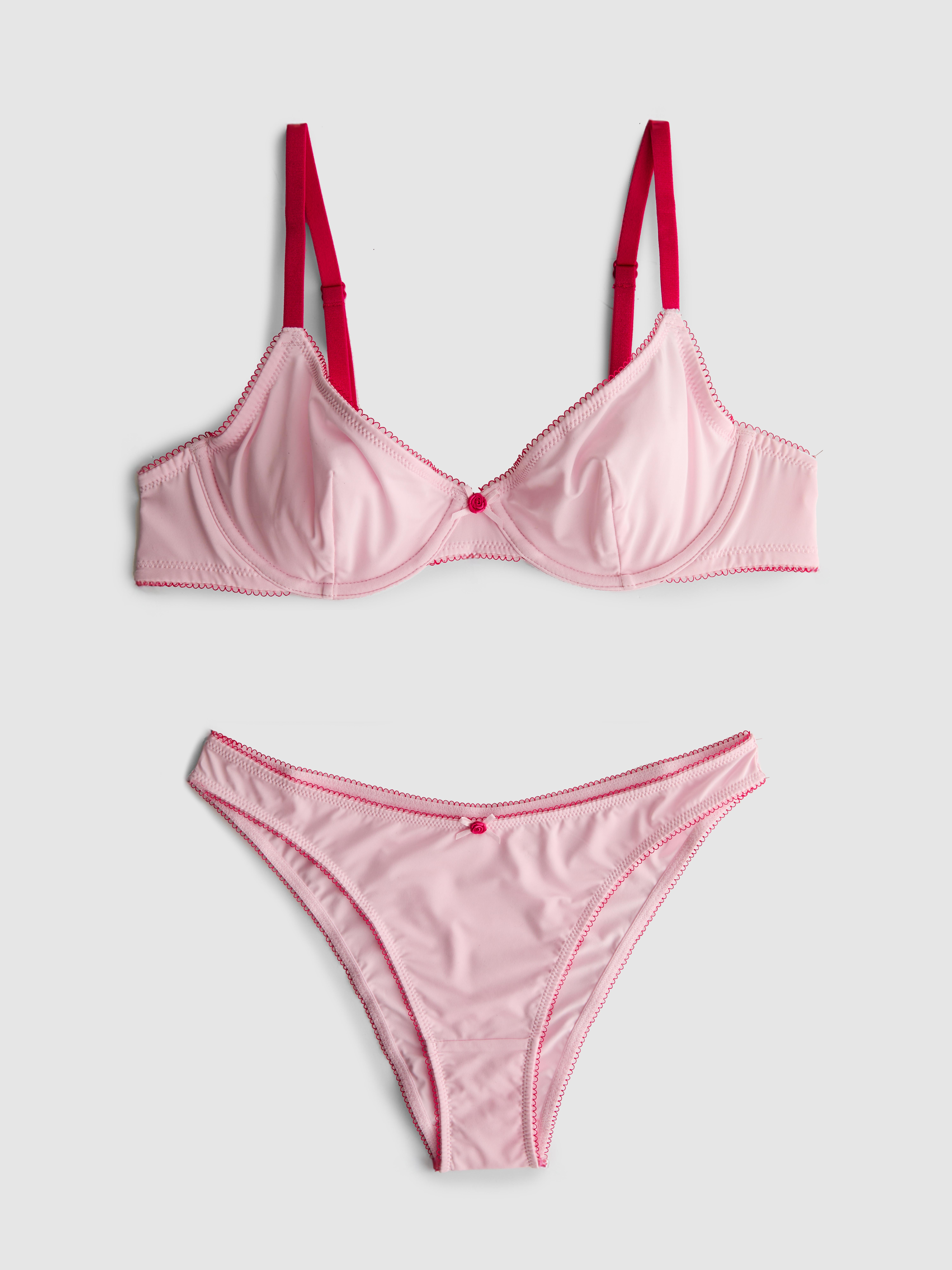 Conjunto roupa interior padrão floral aros