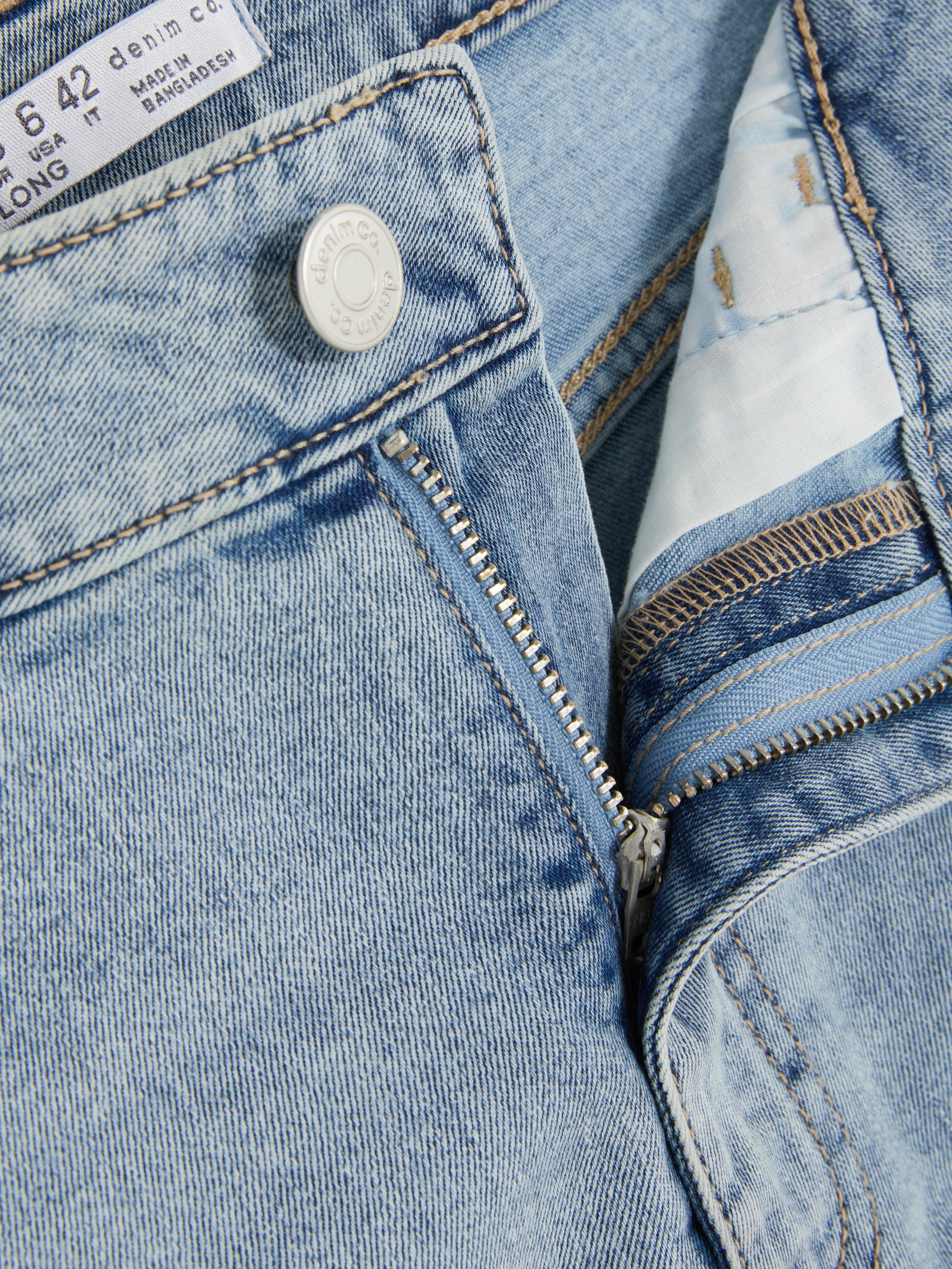 MAJOR FIND | Mid-Rise Flared Leg Jeans | Short - Long Lengths