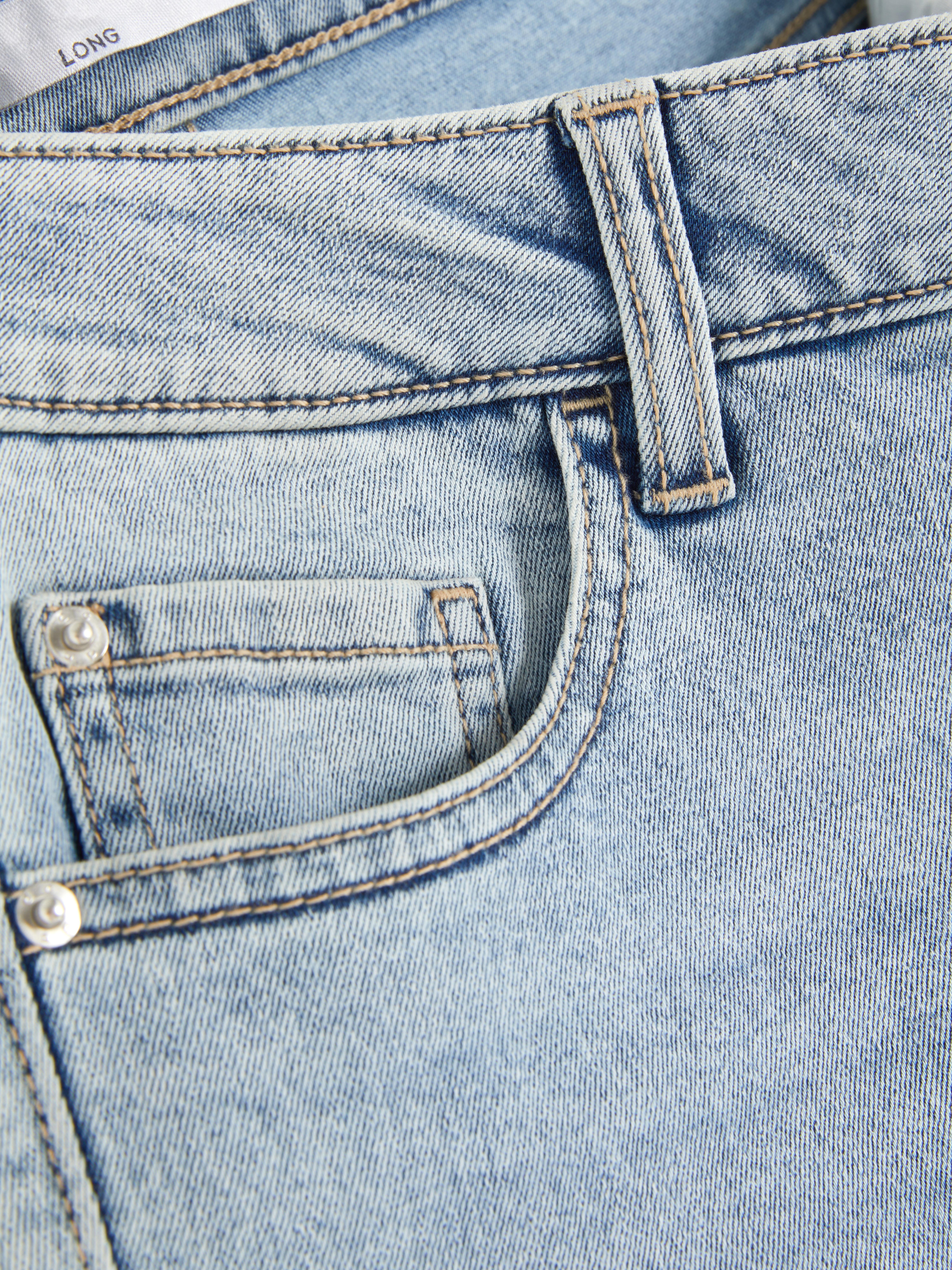 MAJOR FIND | Mid-Rise Flared Leg Jeans | Short - Long Lengths