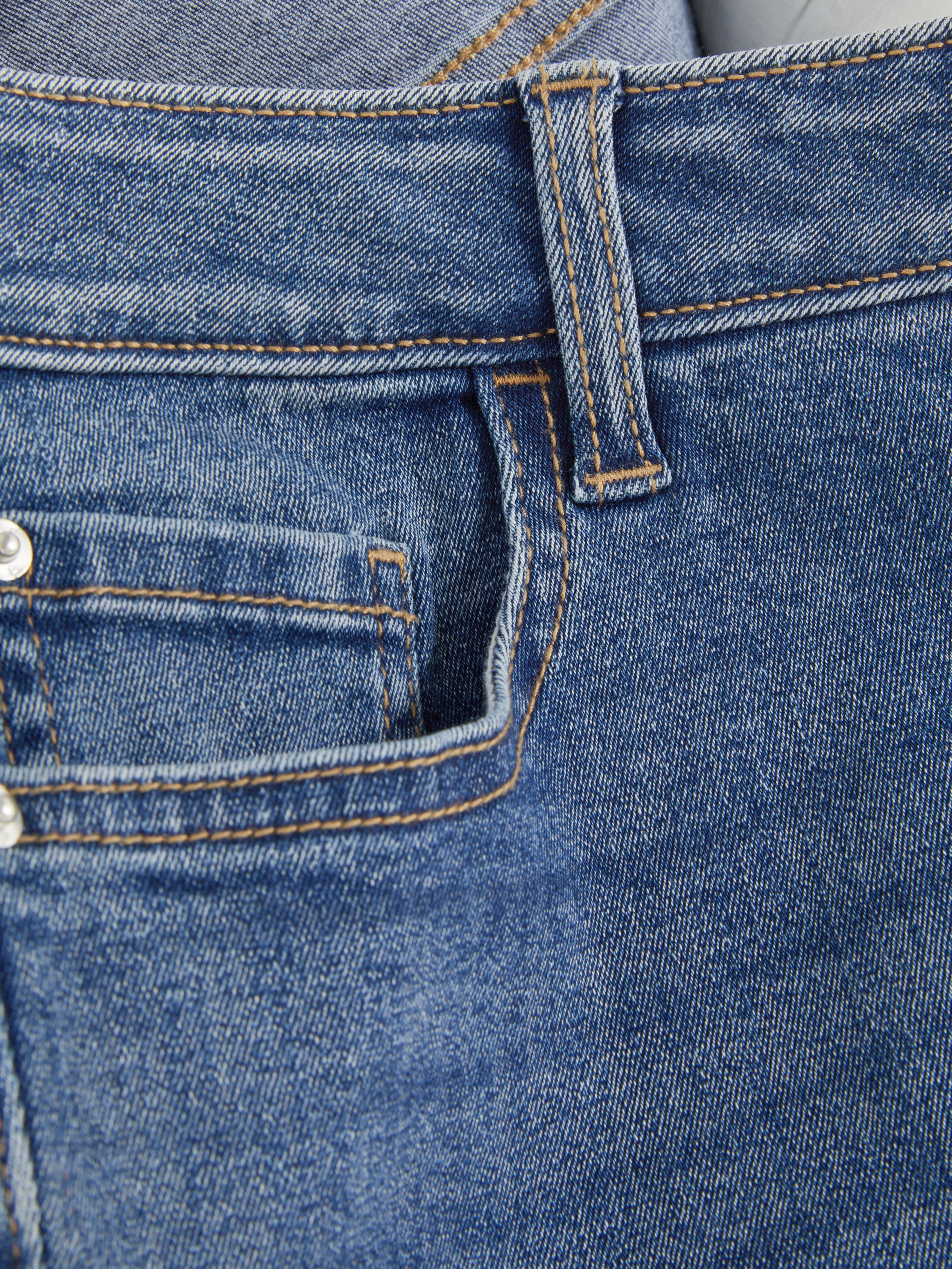 MAJOR FIND | Mid-Rise Flared Leg Jeans | Short - Long Lengths