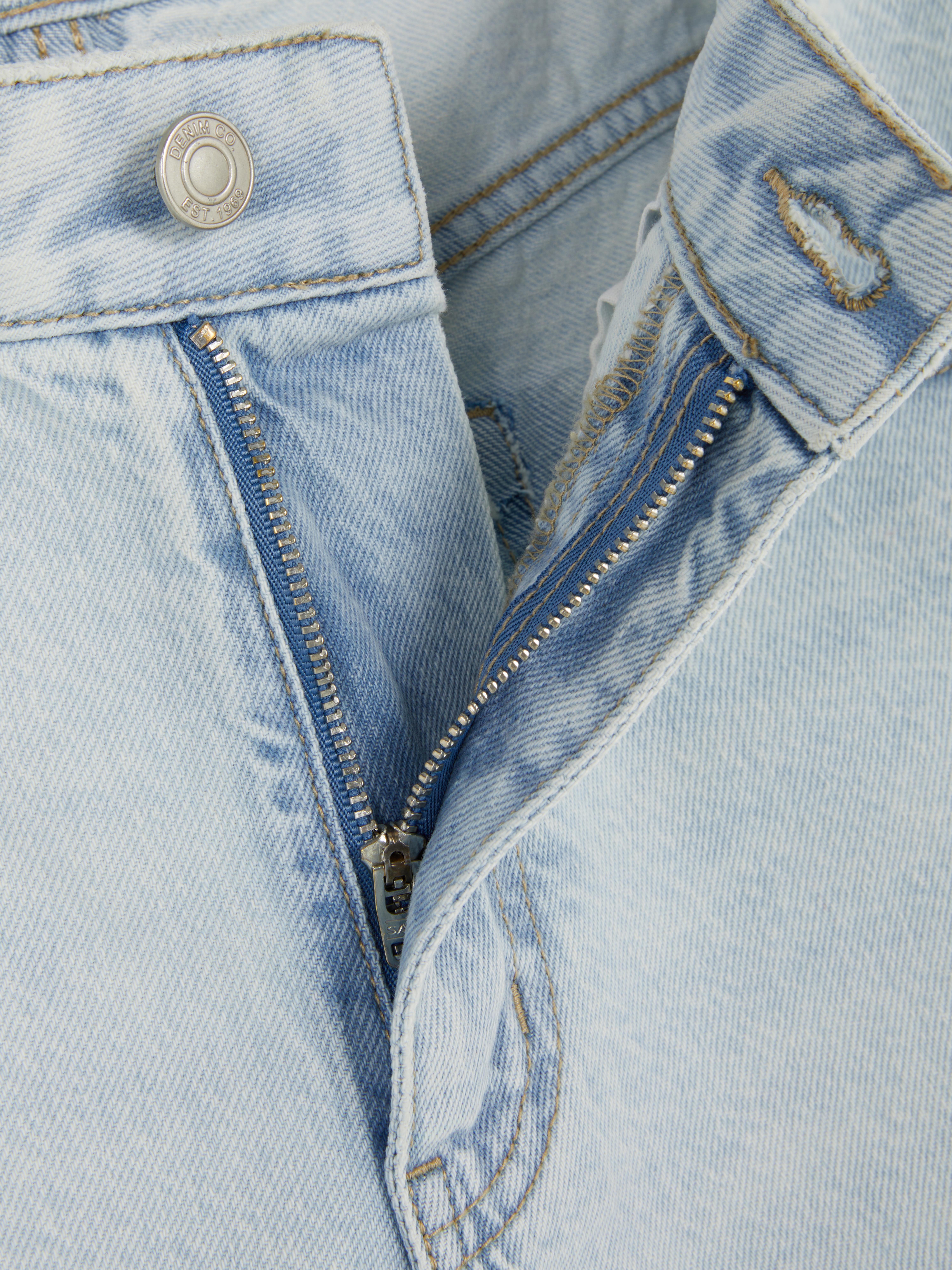 Mid-Rise Wide Leg Jeans | Short - Long Lengths