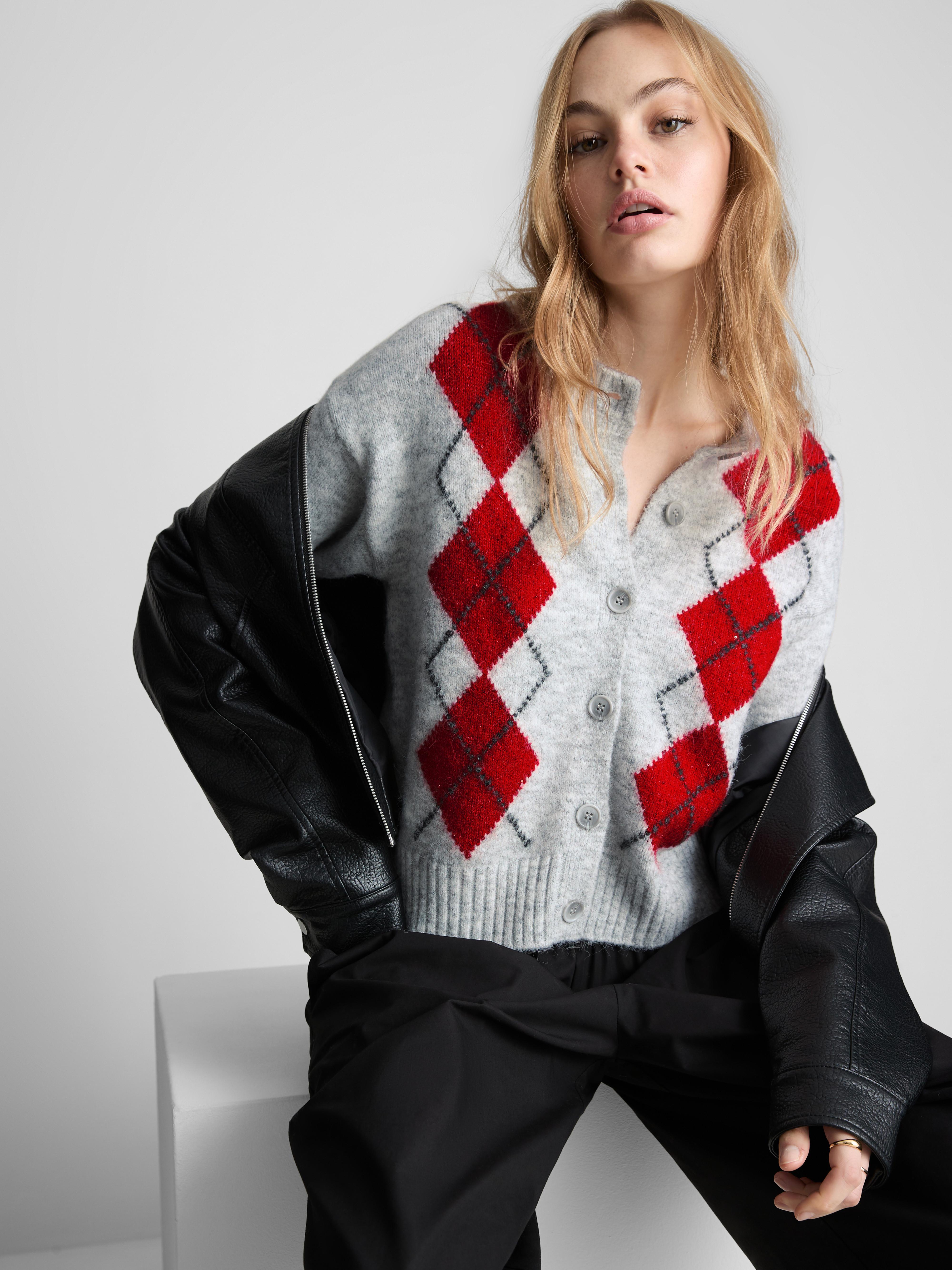 Knitted Round Neck Cardigan