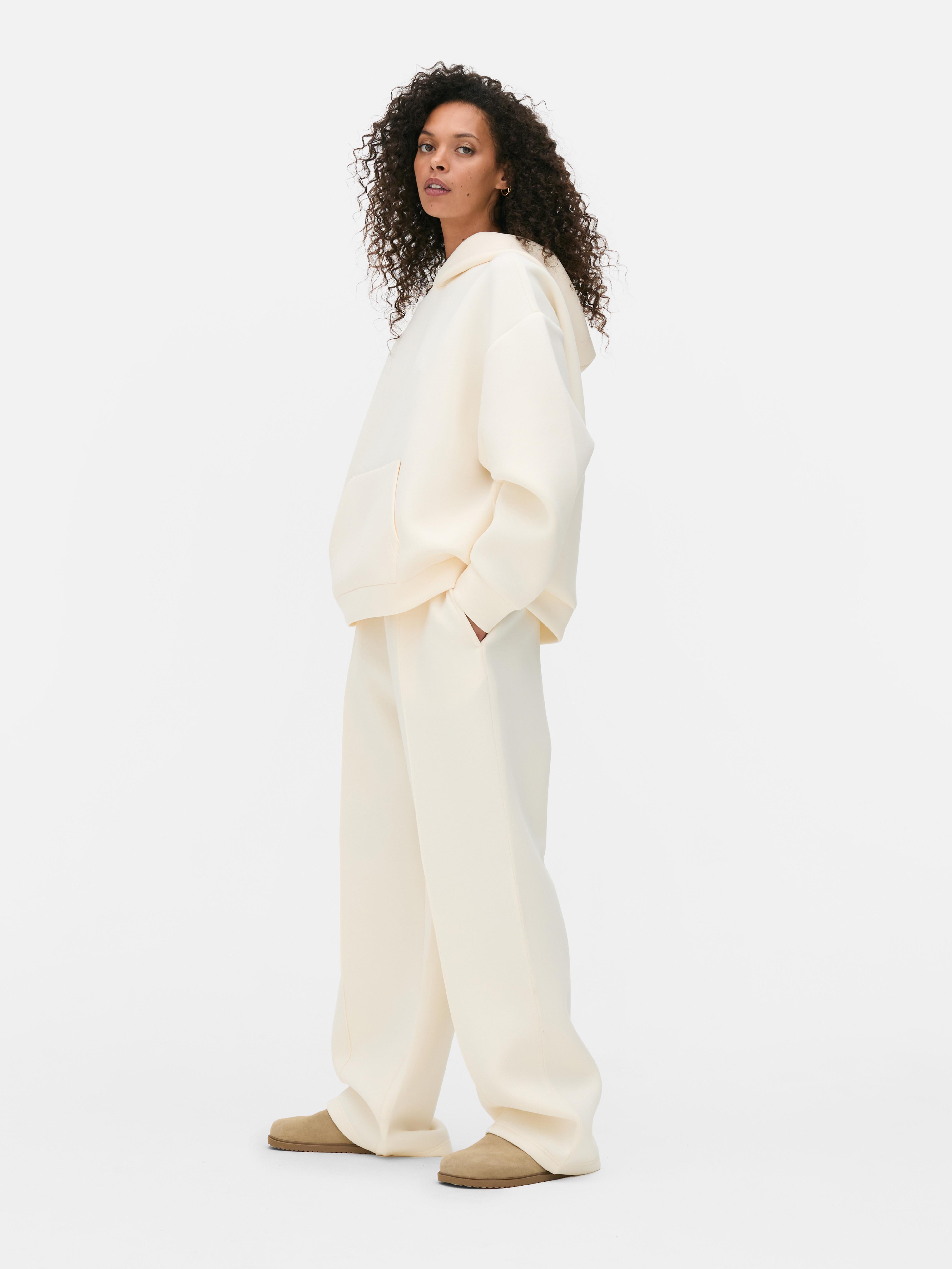 Joggers anchos de neopreno de The Edit