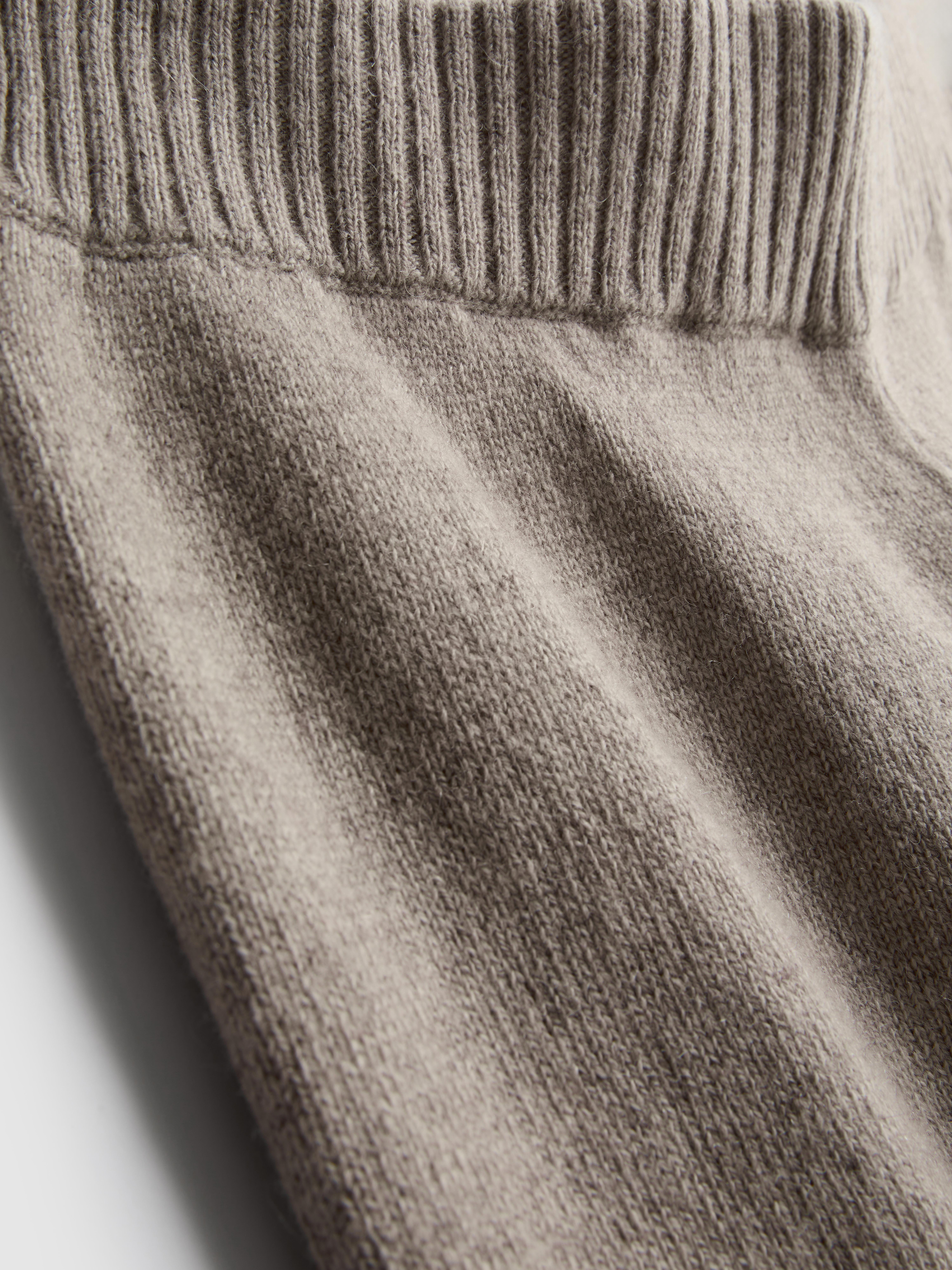 The Edit Cosy Ribbed Trousers