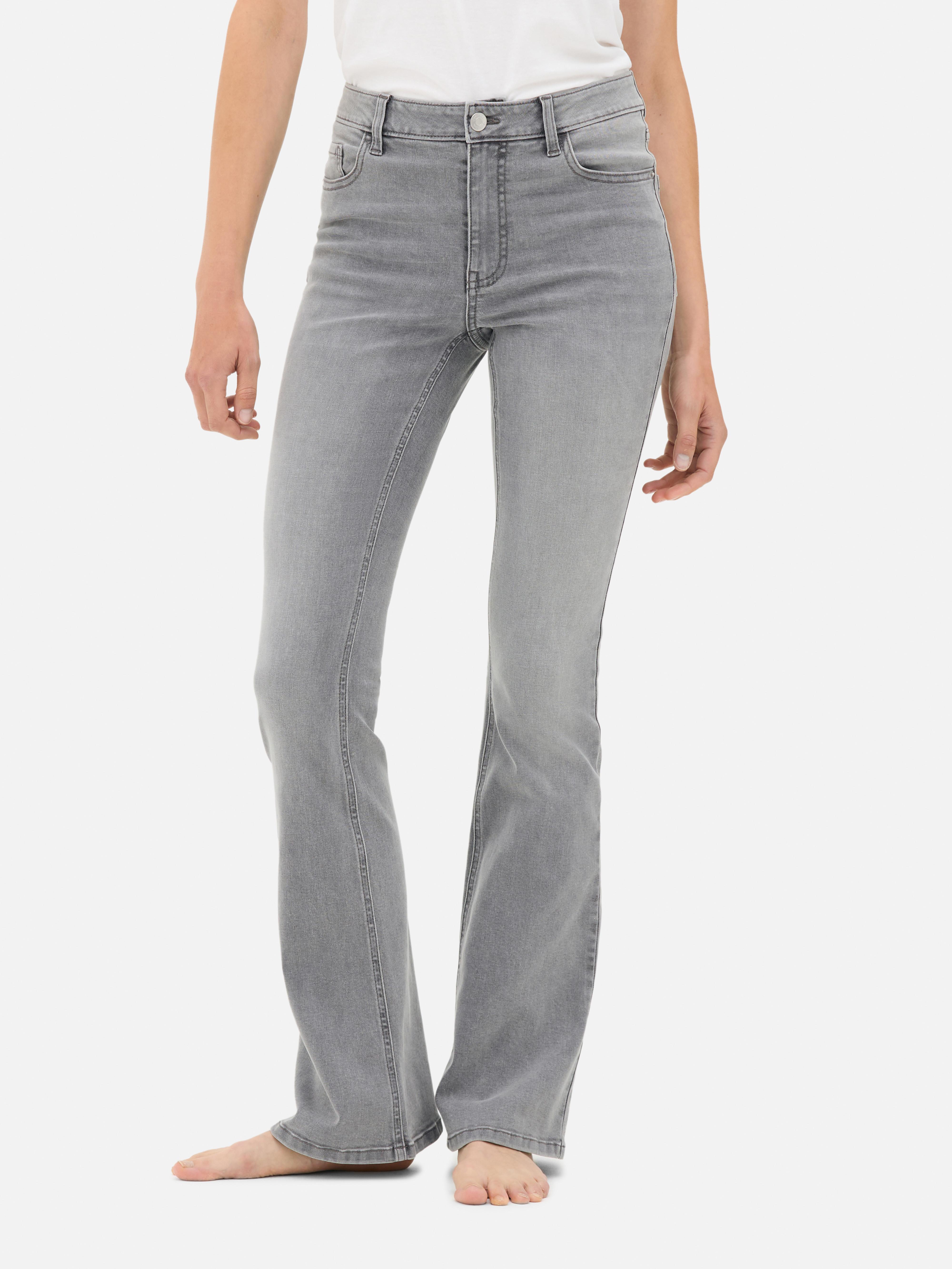 MAJOR FIND | Mid-Rise Flared Leg Jeans | Short - Long Lengths