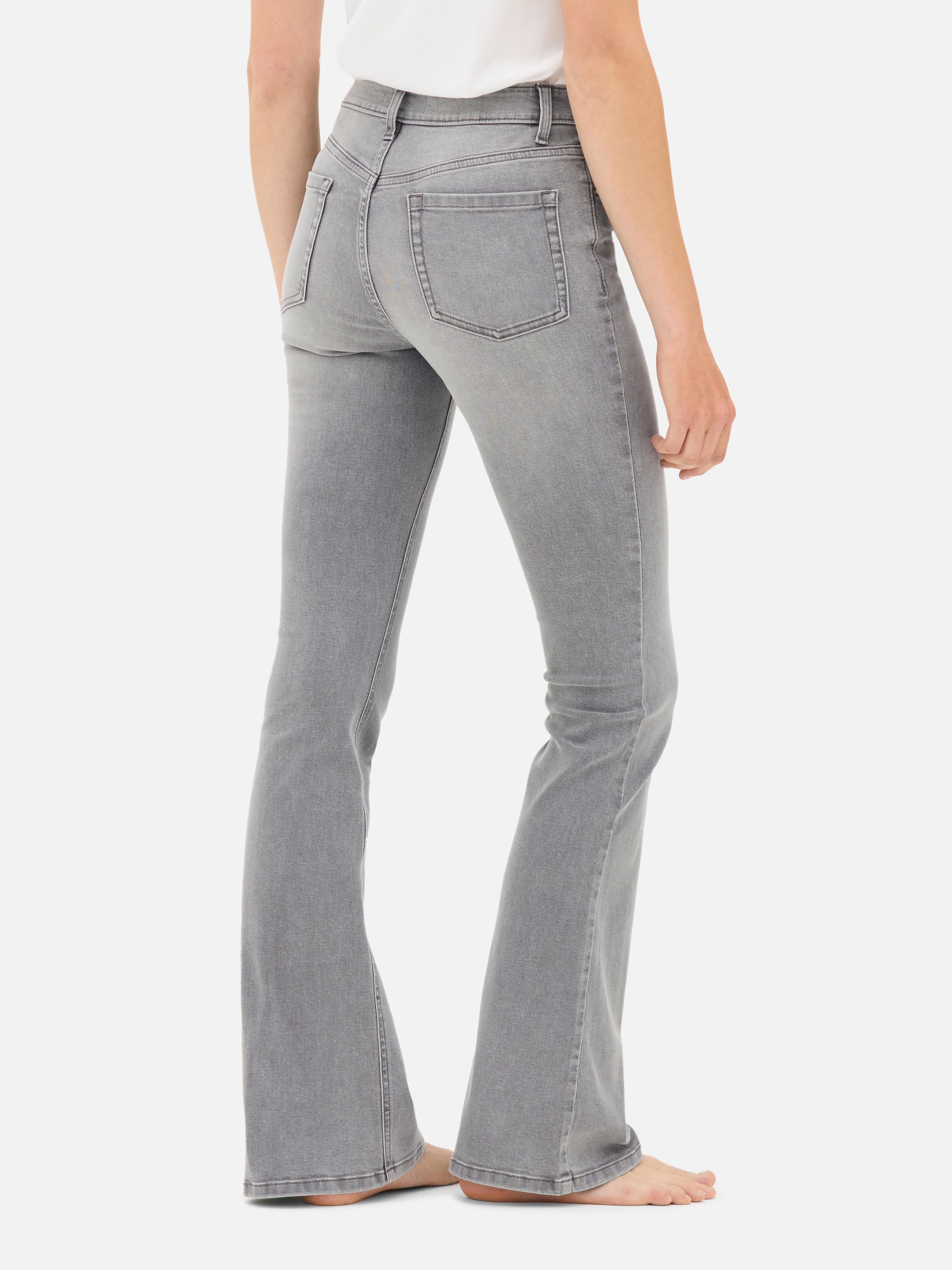 MAJOR FIND | Mid-Rise Flared Leg Jeans | Short - Long Lengths