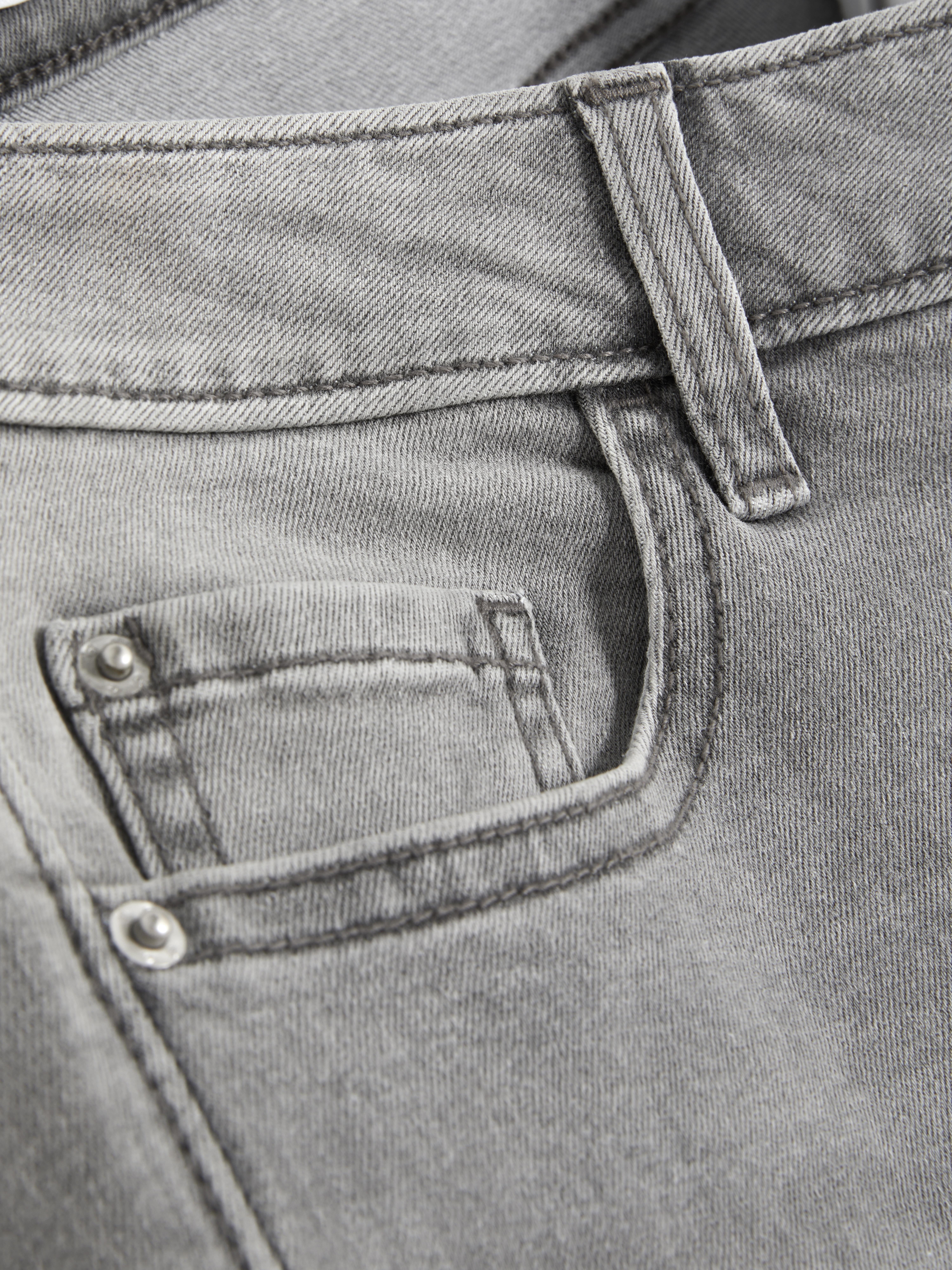 MAJOR FIND | Mid-Rise Flared Leg Jeans | Short - Long Lengths