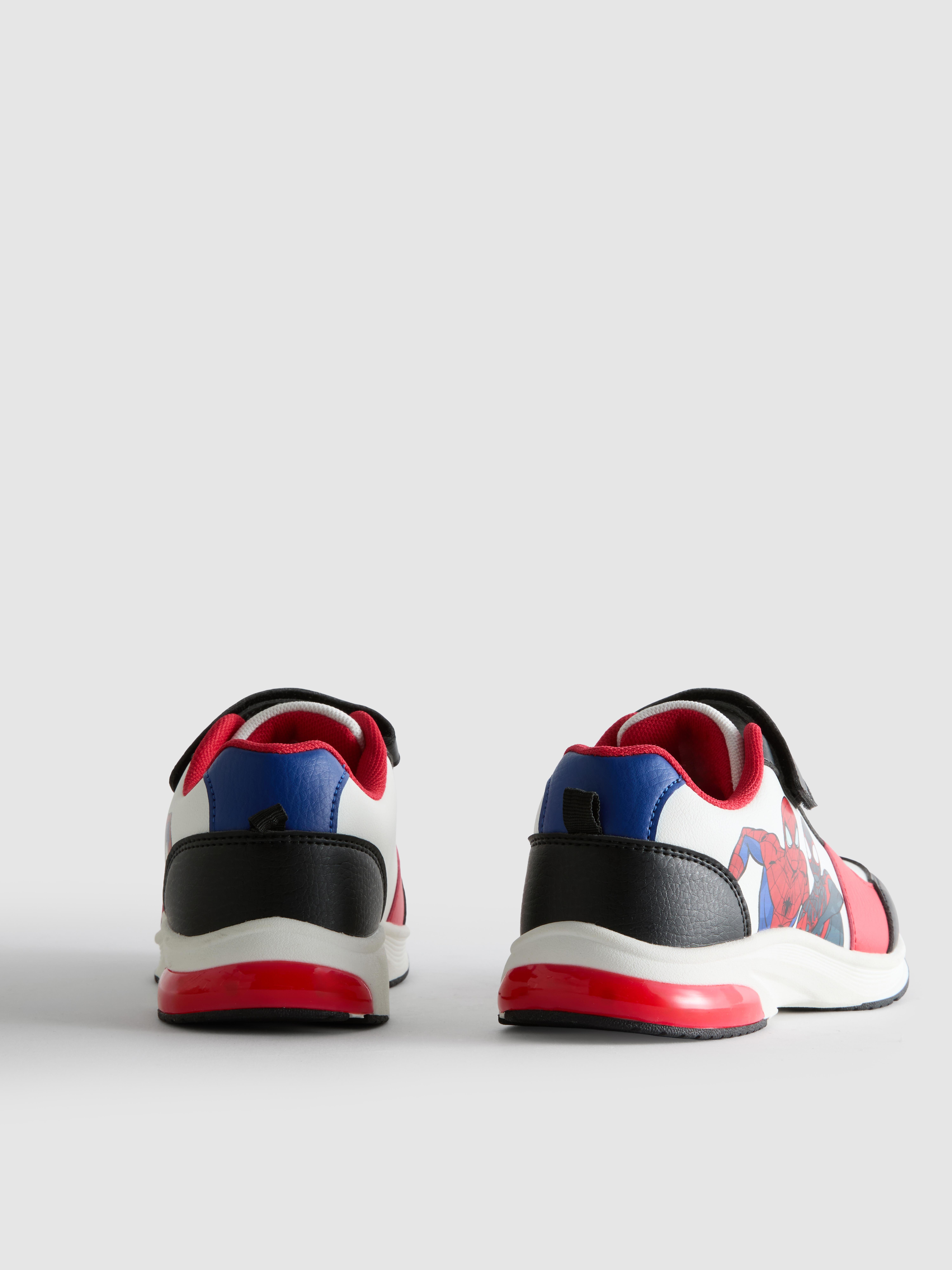 MARVEL Spider-Man Light Up Low-Top Trainers