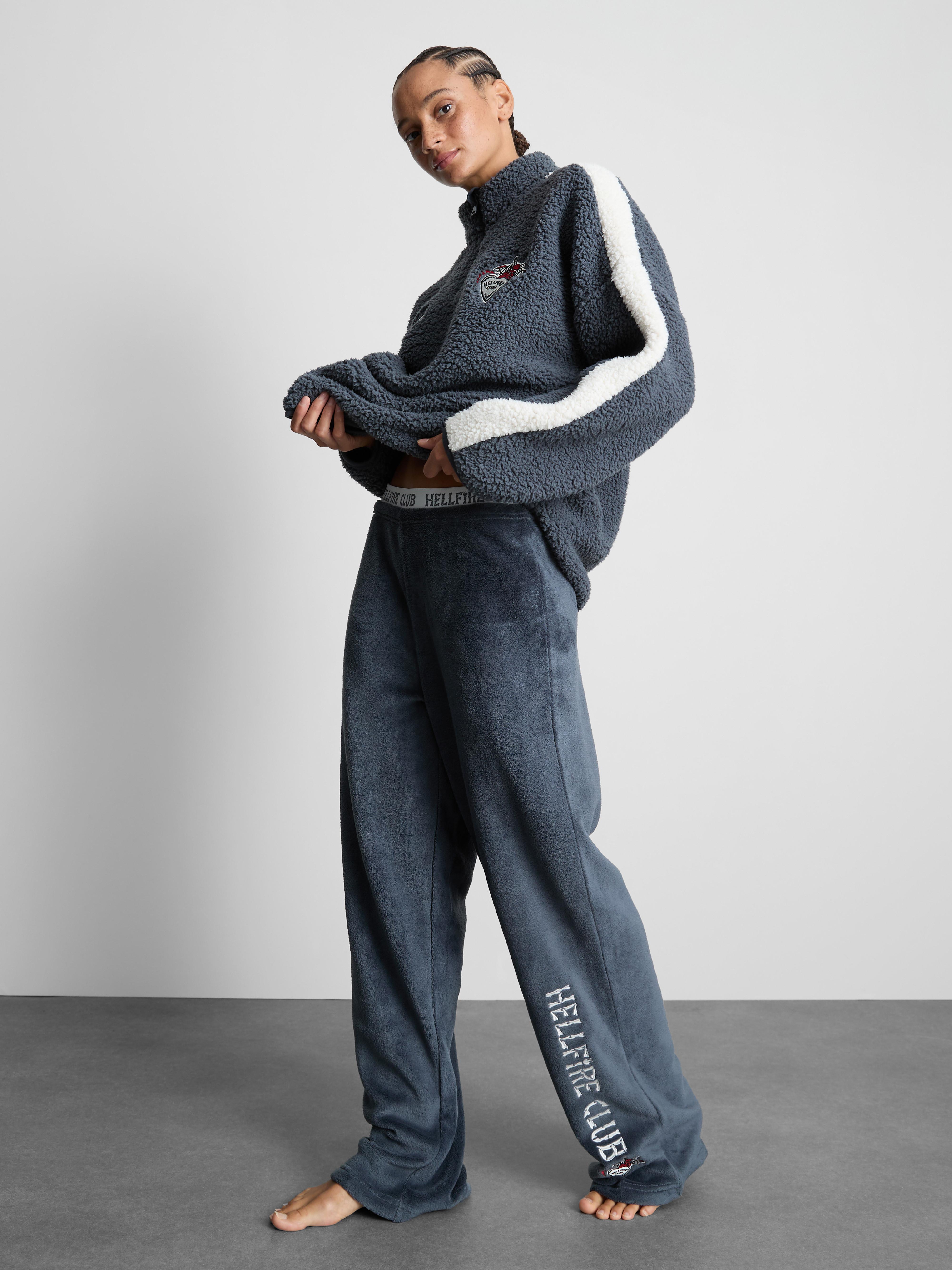 „Stranger Things“ Schlafanzughose aus Fleece