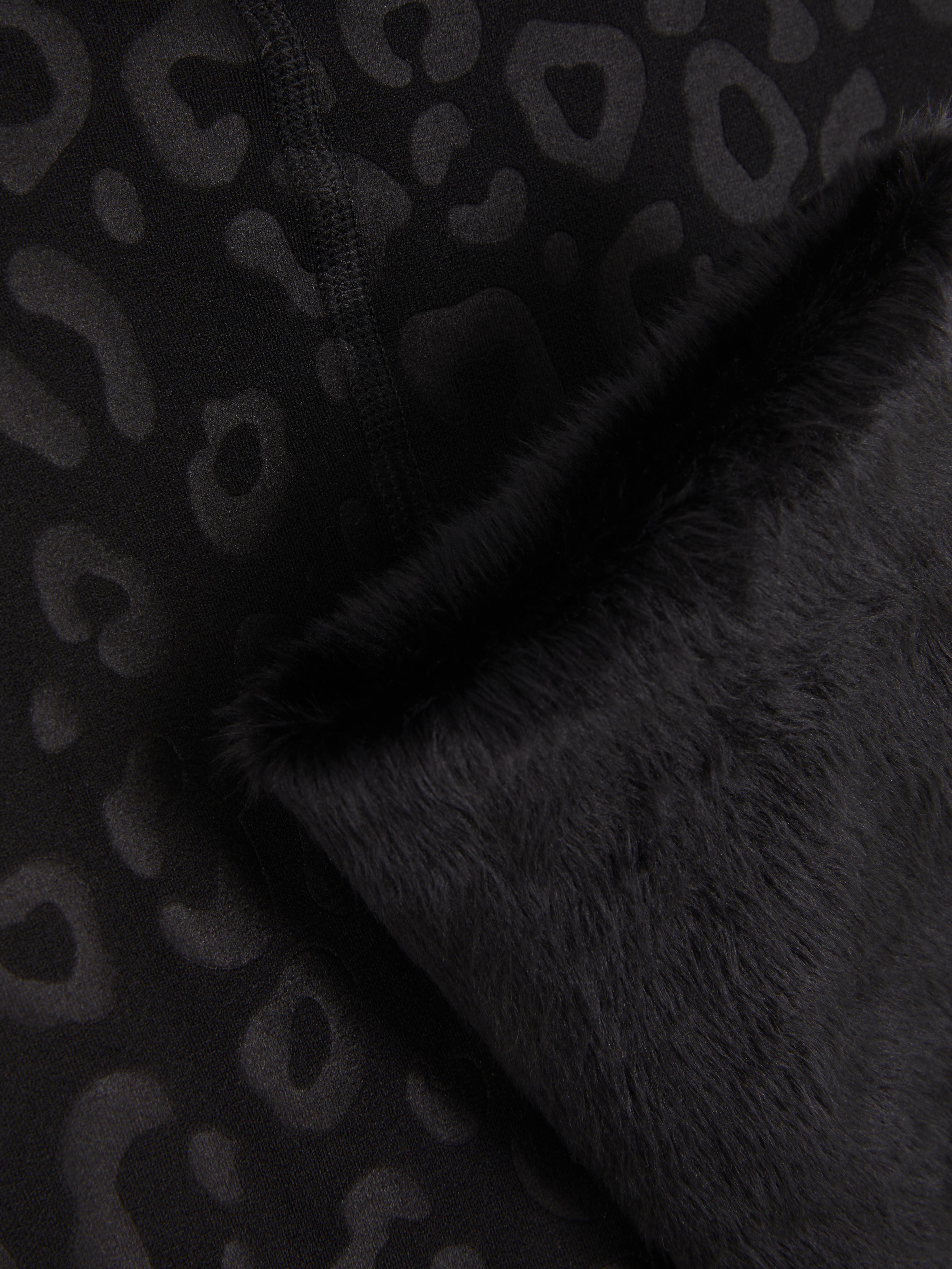 Embossed Velvet Plush Leggings