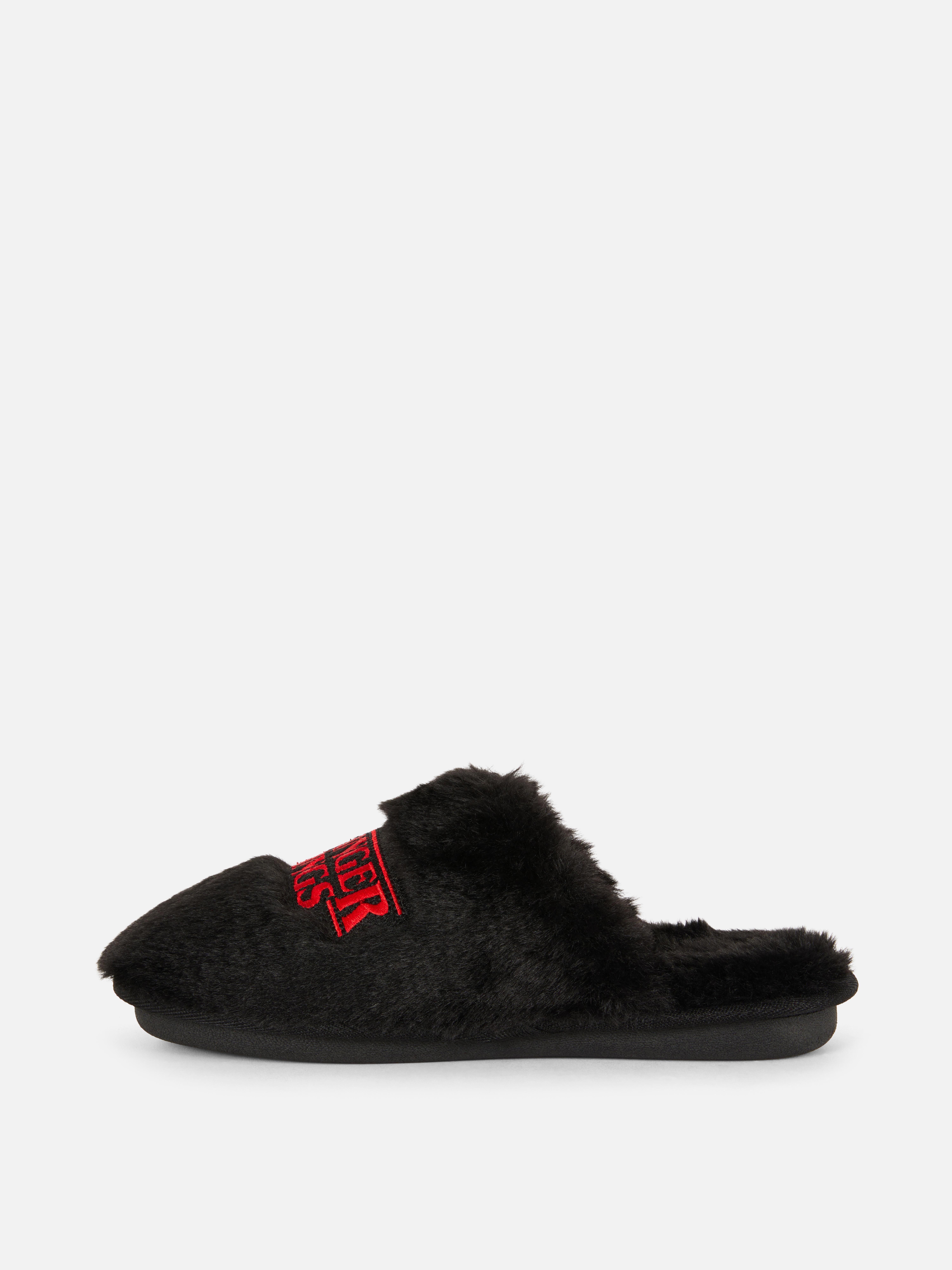 Pantuflas de Stranger Things en bolsa de regalo