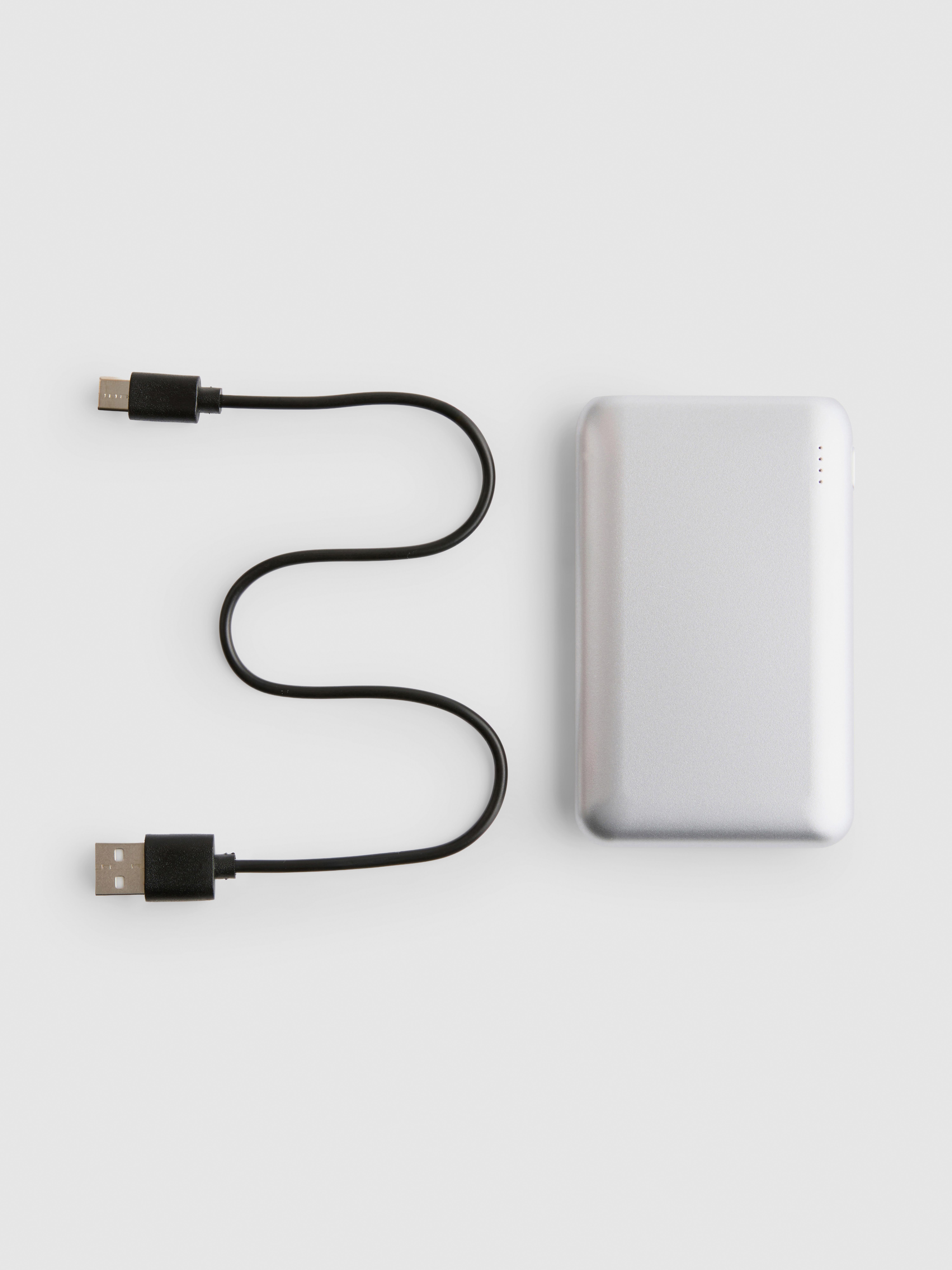 Batterie externe 5 000 mAh
