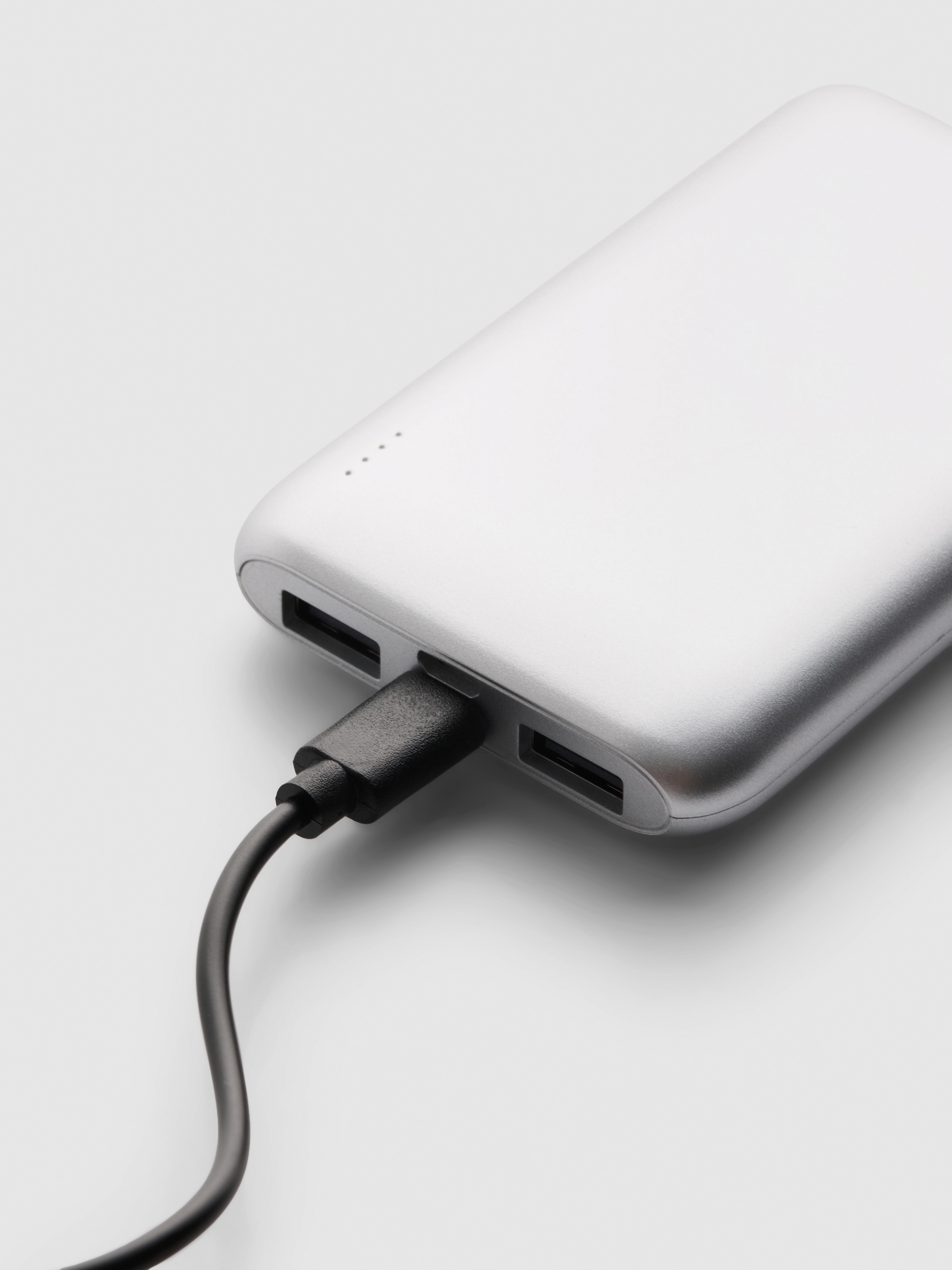 Batterie externe 5 000 mAh