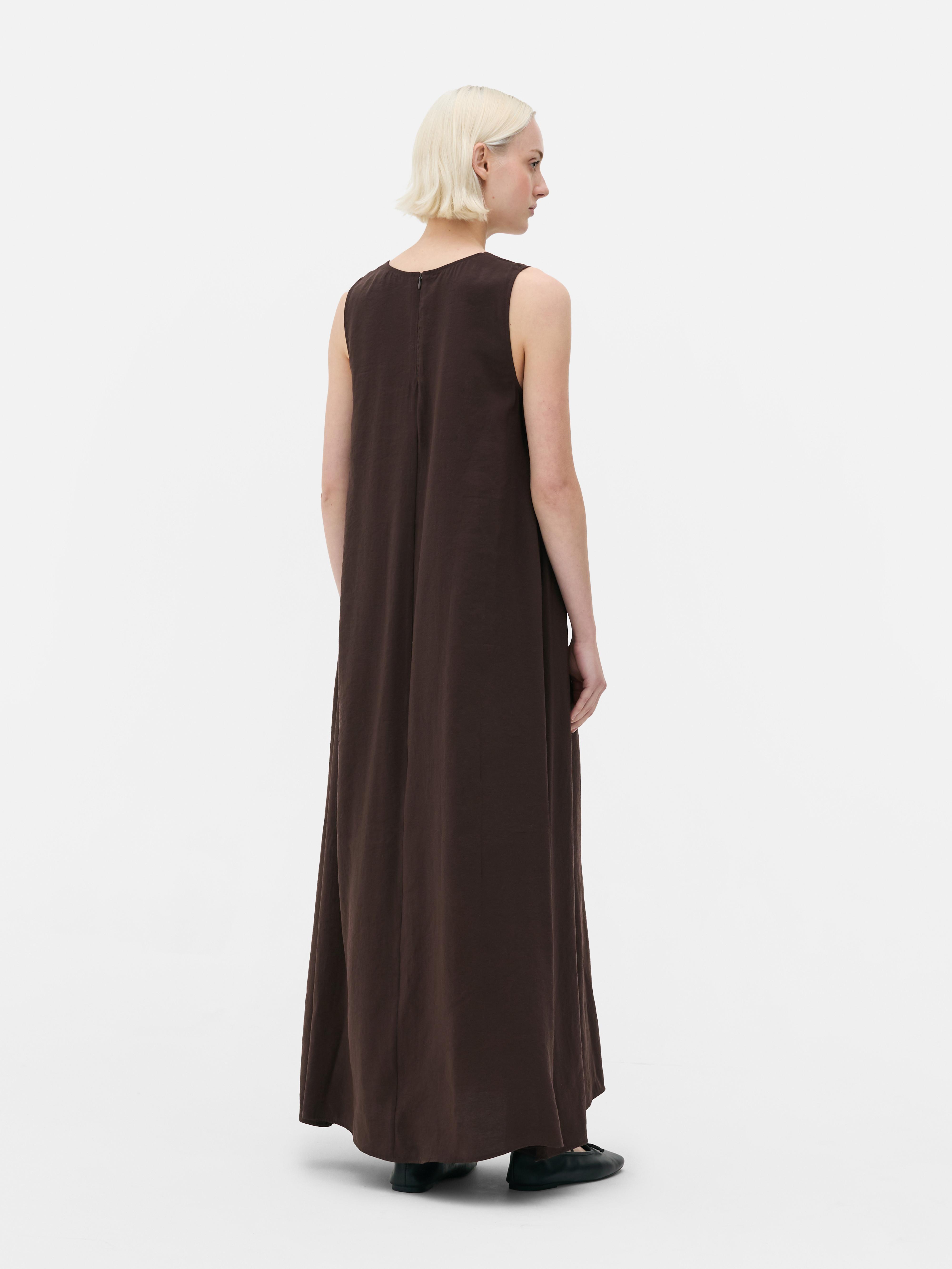 Vestido comprido corte trapézio The Edit