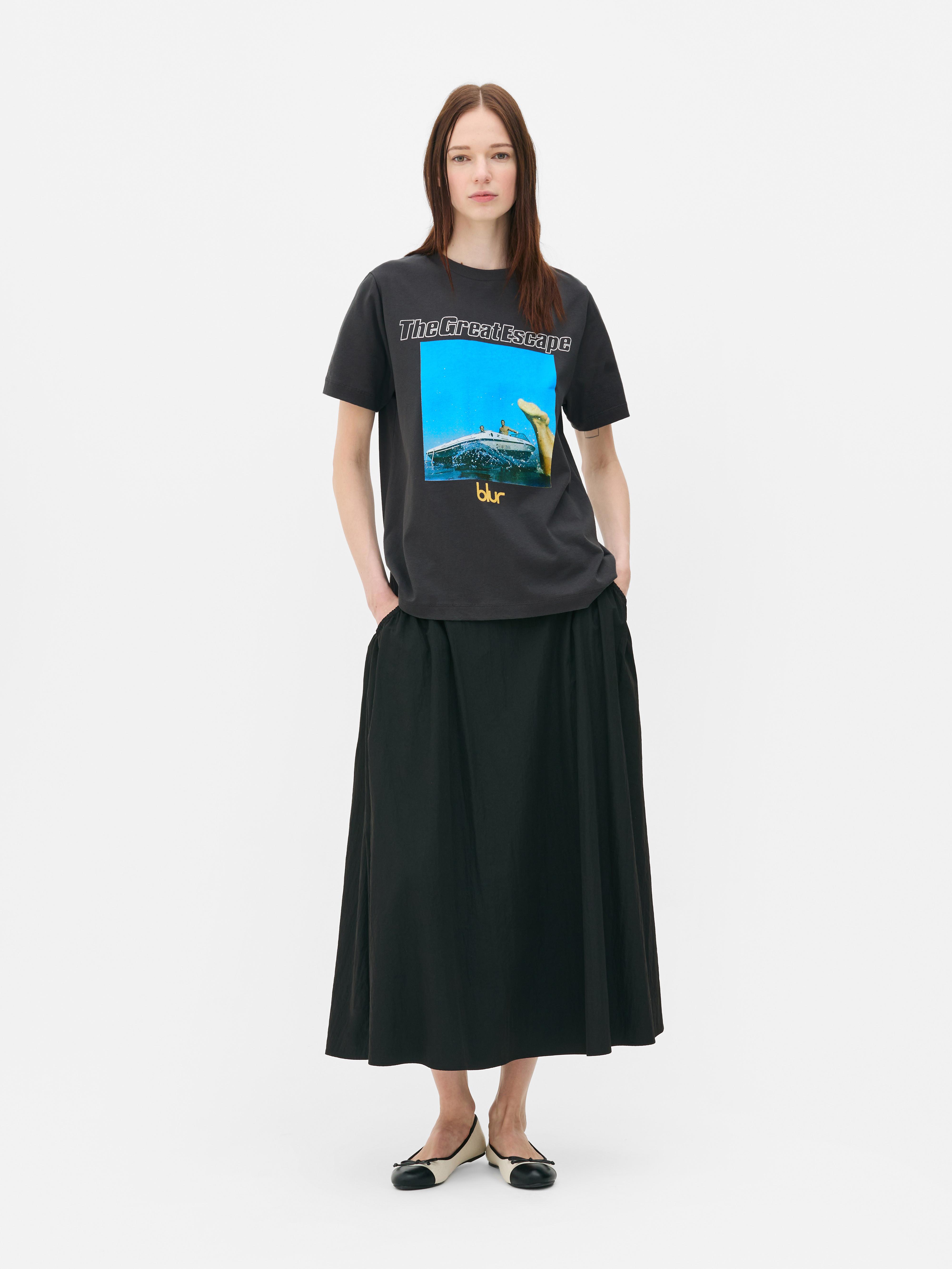 Blur Graphic Crew Neck Tee