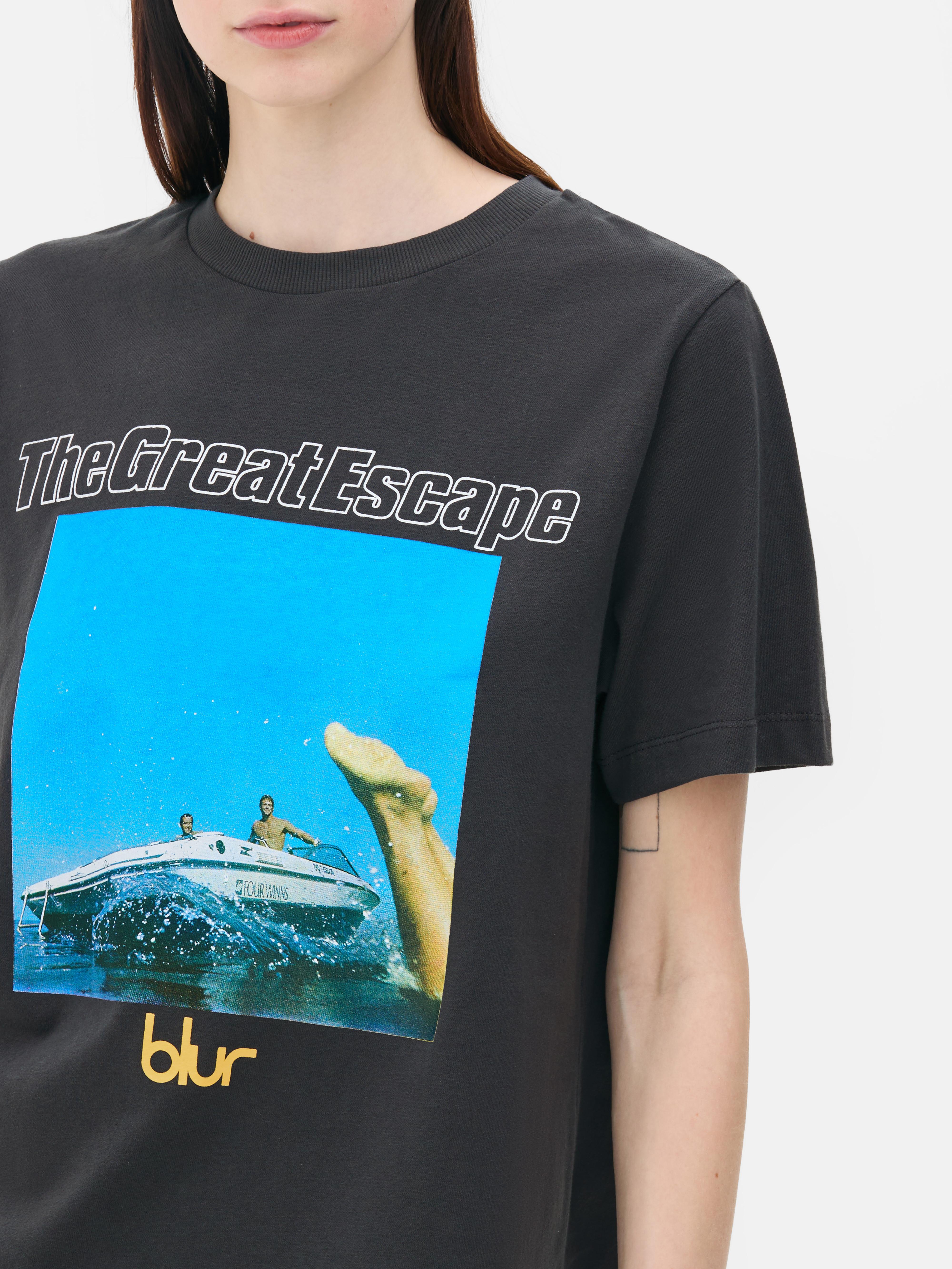 Blur Graphic Crew Neck Tee