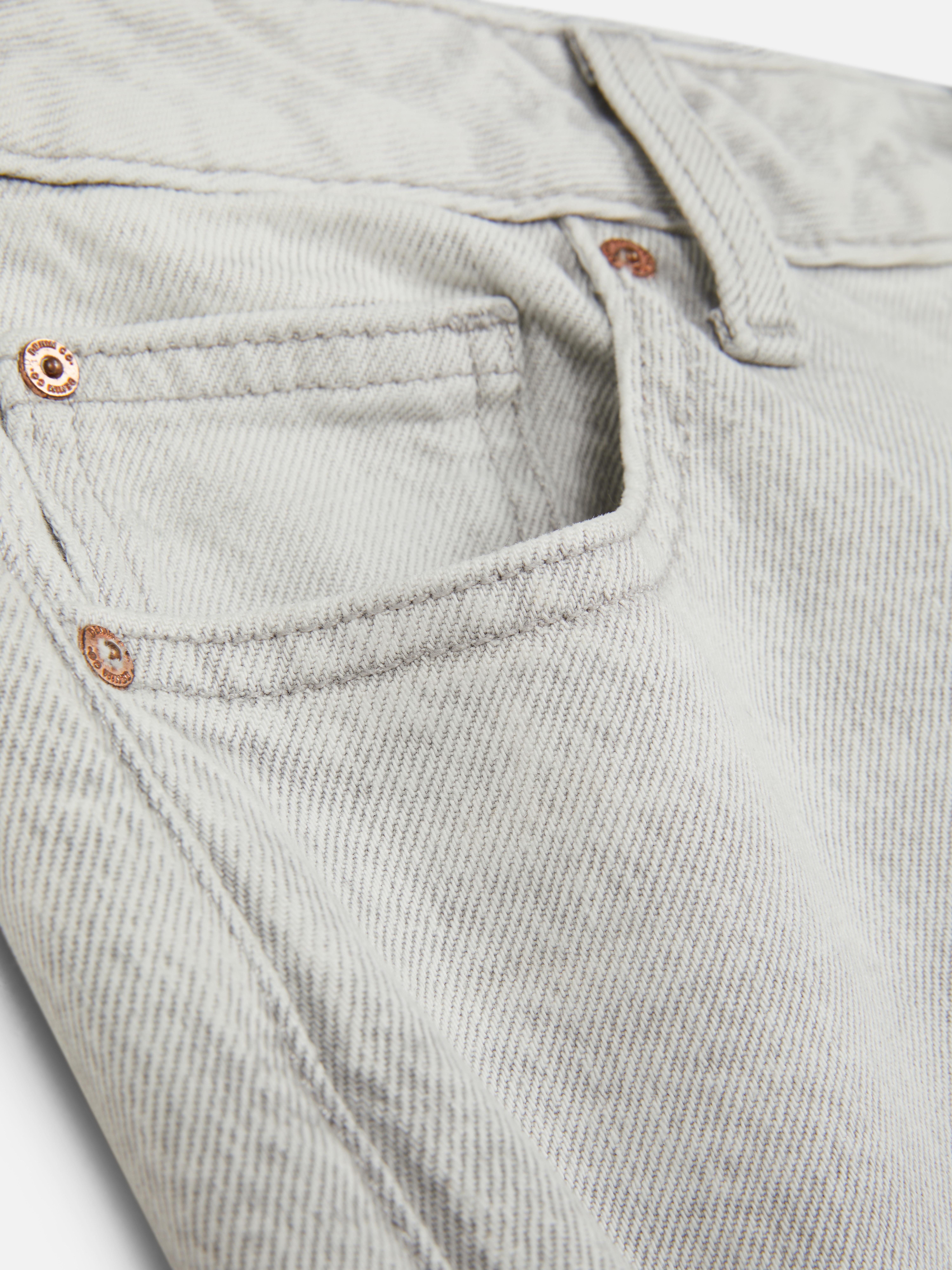 Mid-Rise Straight Leg Jeans | Short - Long Lengths