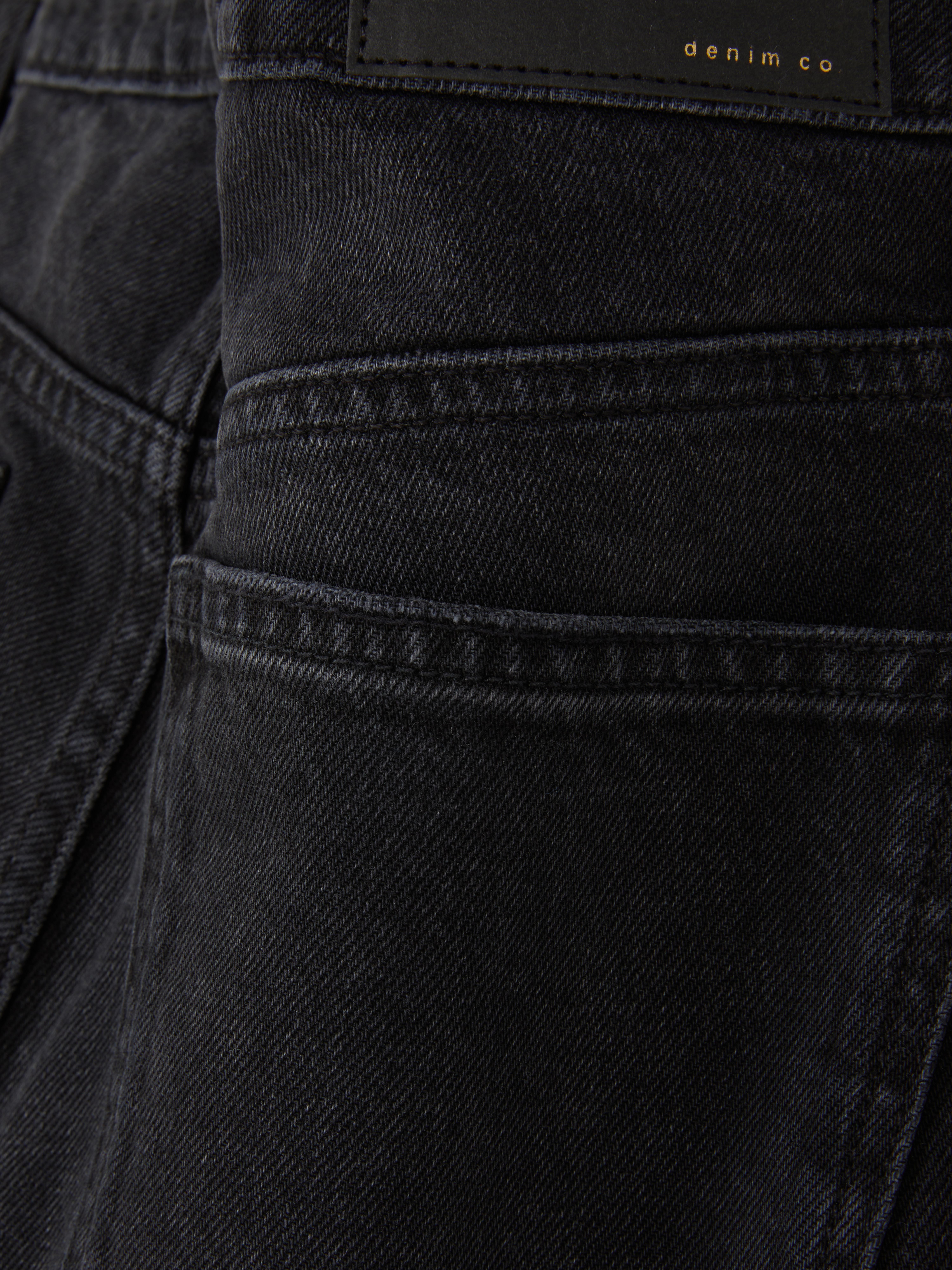 Mid-Rise Straight Leg Jeans | Short - Long Lengths