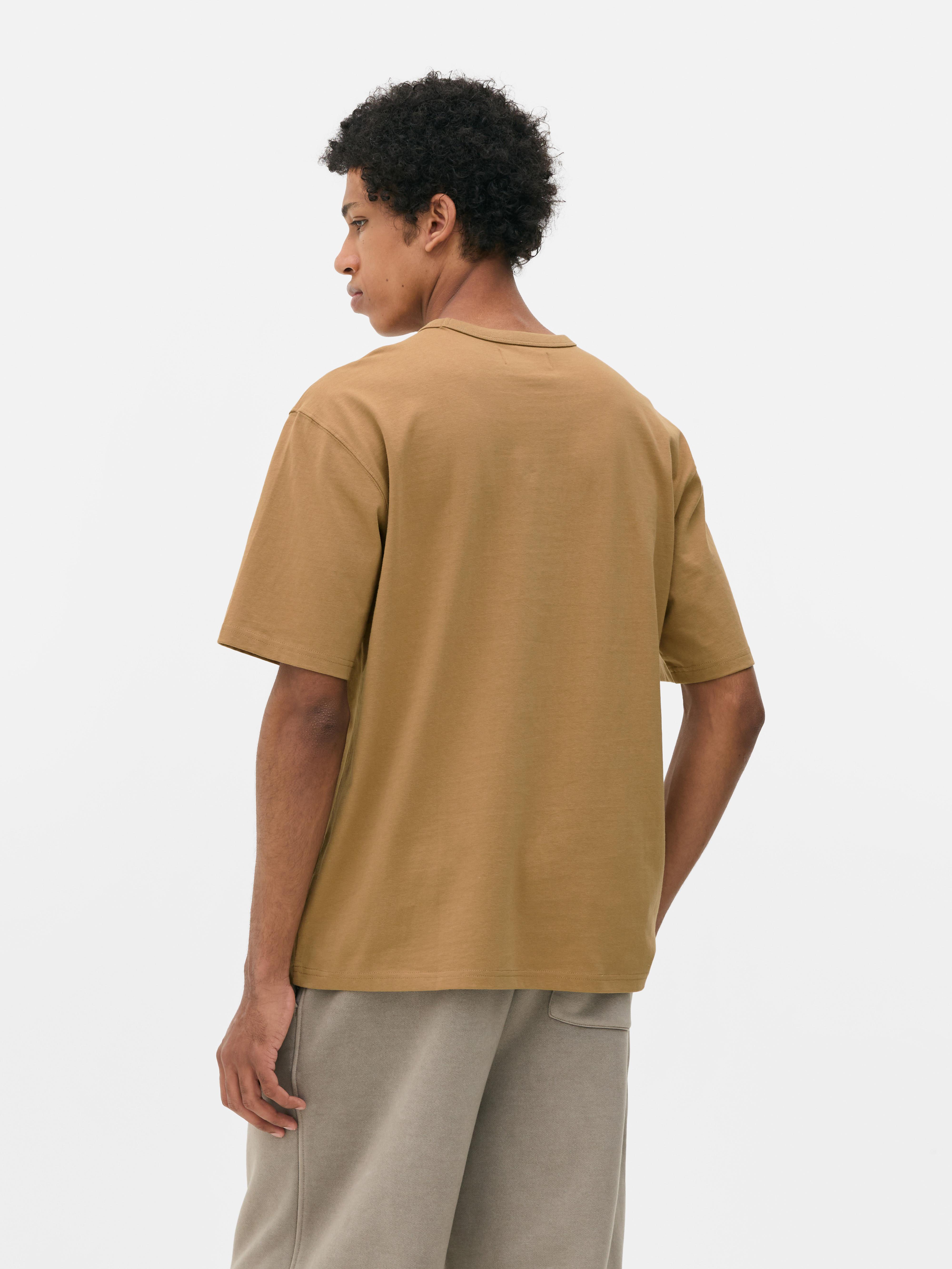 Short Sleeve Essential T-Shirt