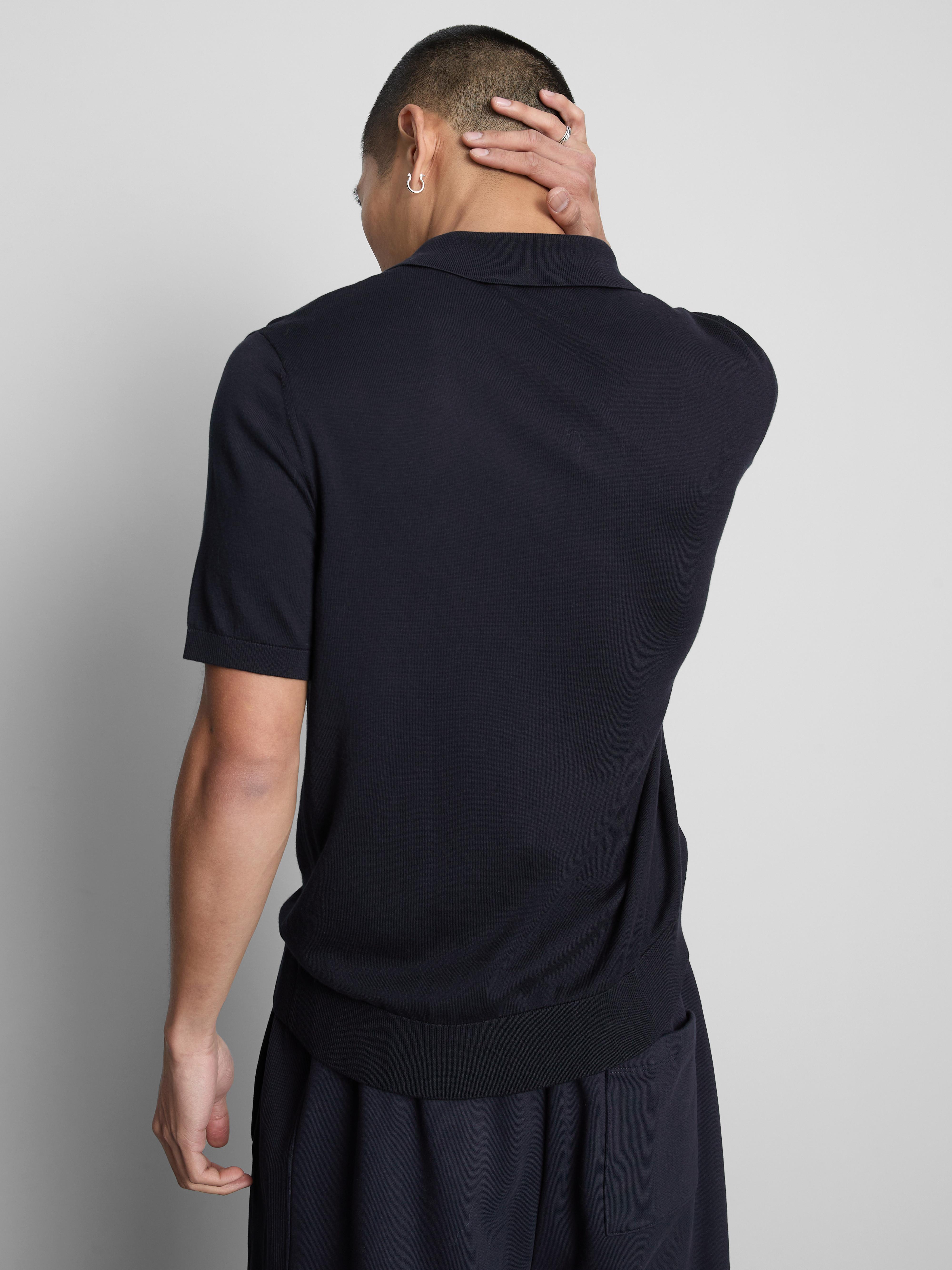 Polo manga curta formal