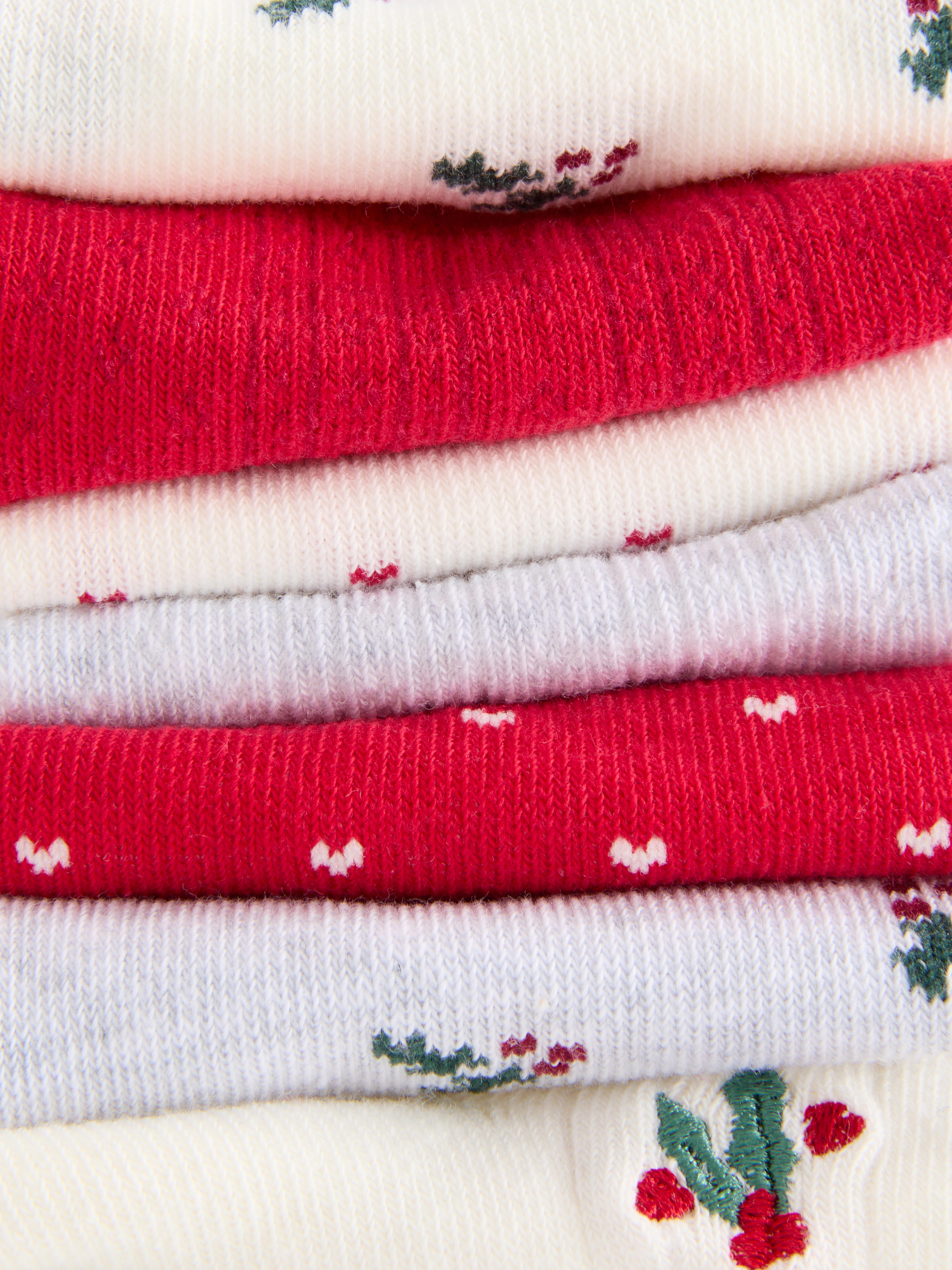 7pk Cotton Rich Christmas Trainer Socks