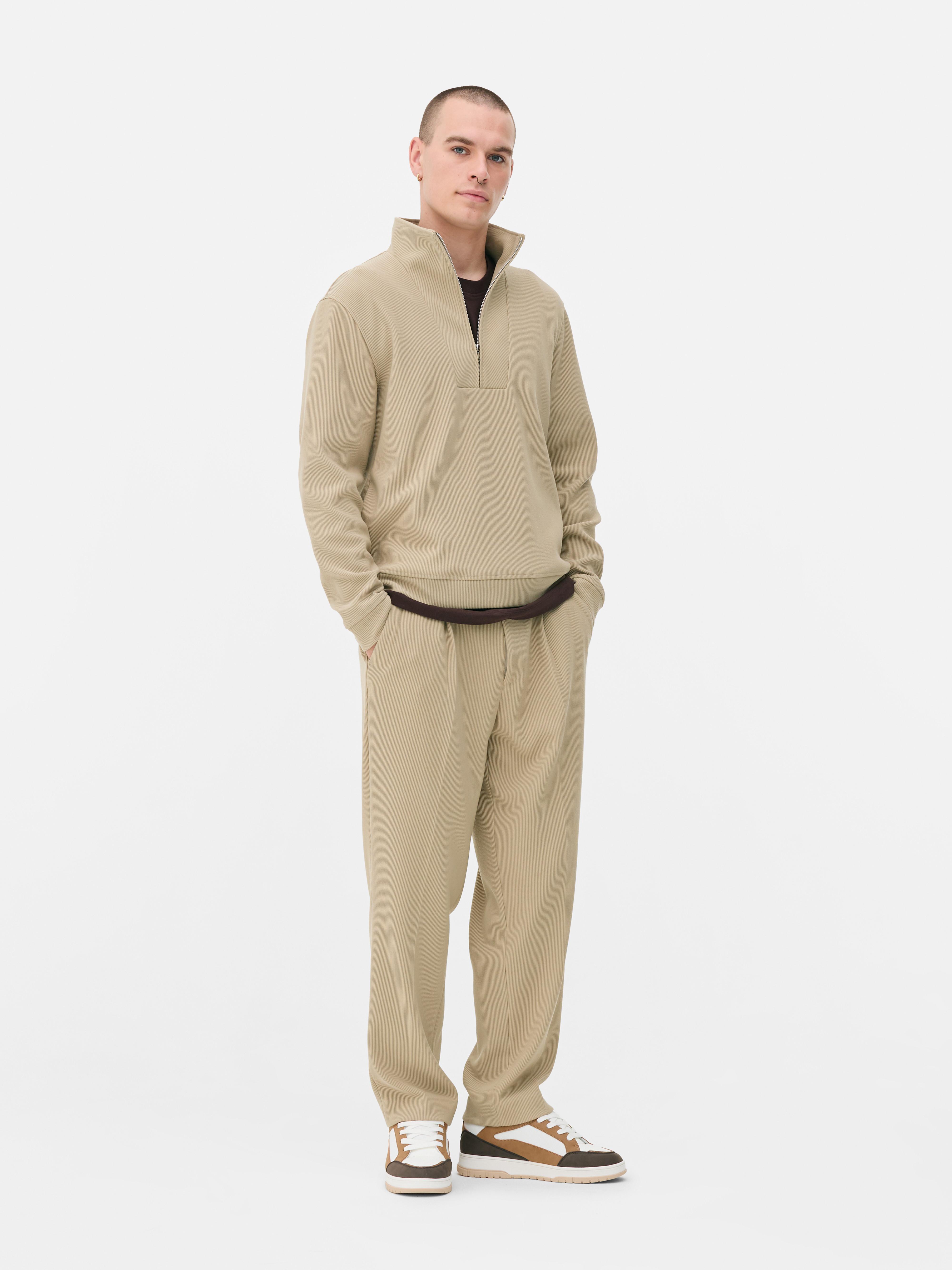 Quater Zip Plisse Sweatshirt