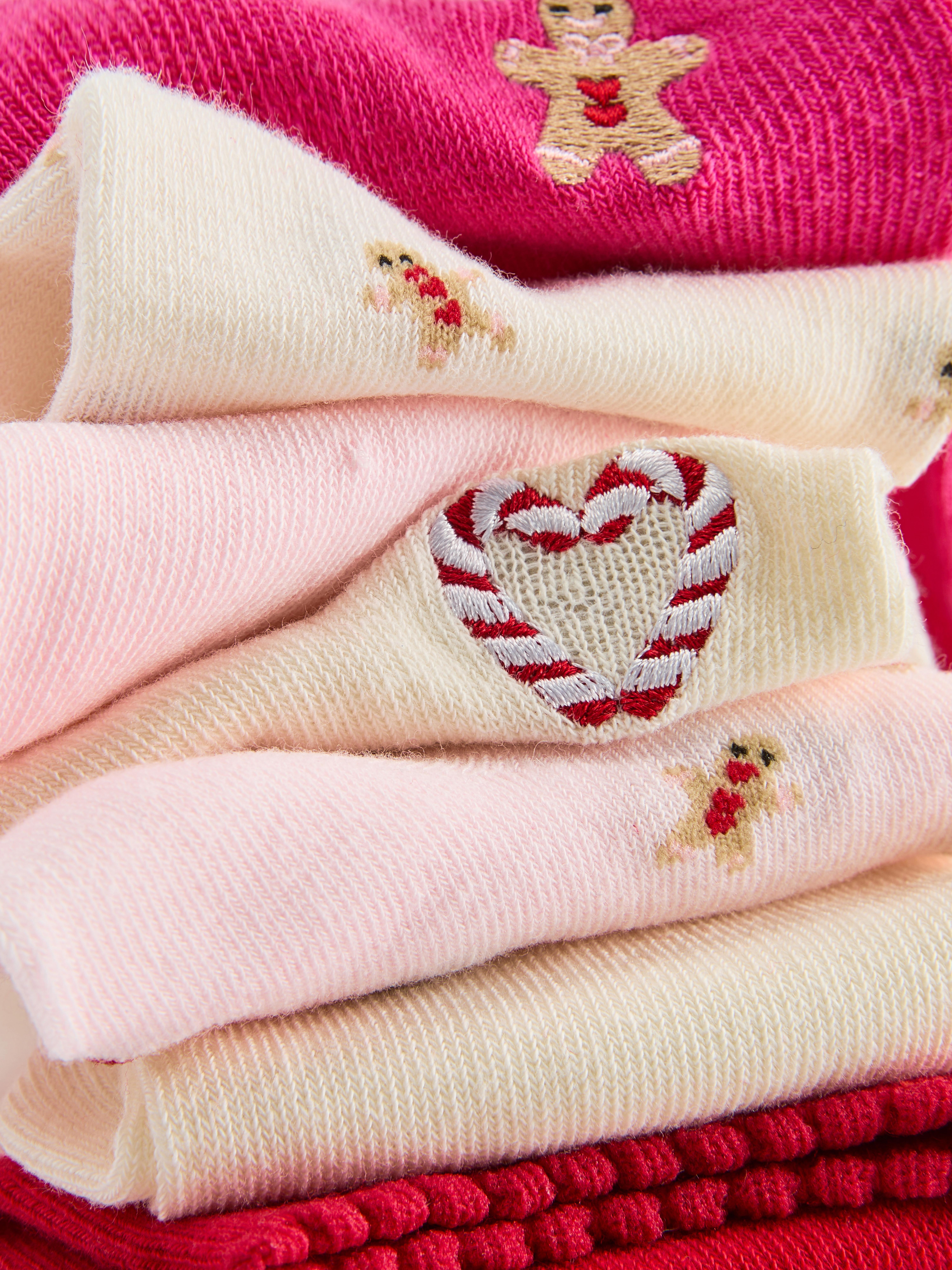 7pk Cotton Rich Christmas Trainer Socks