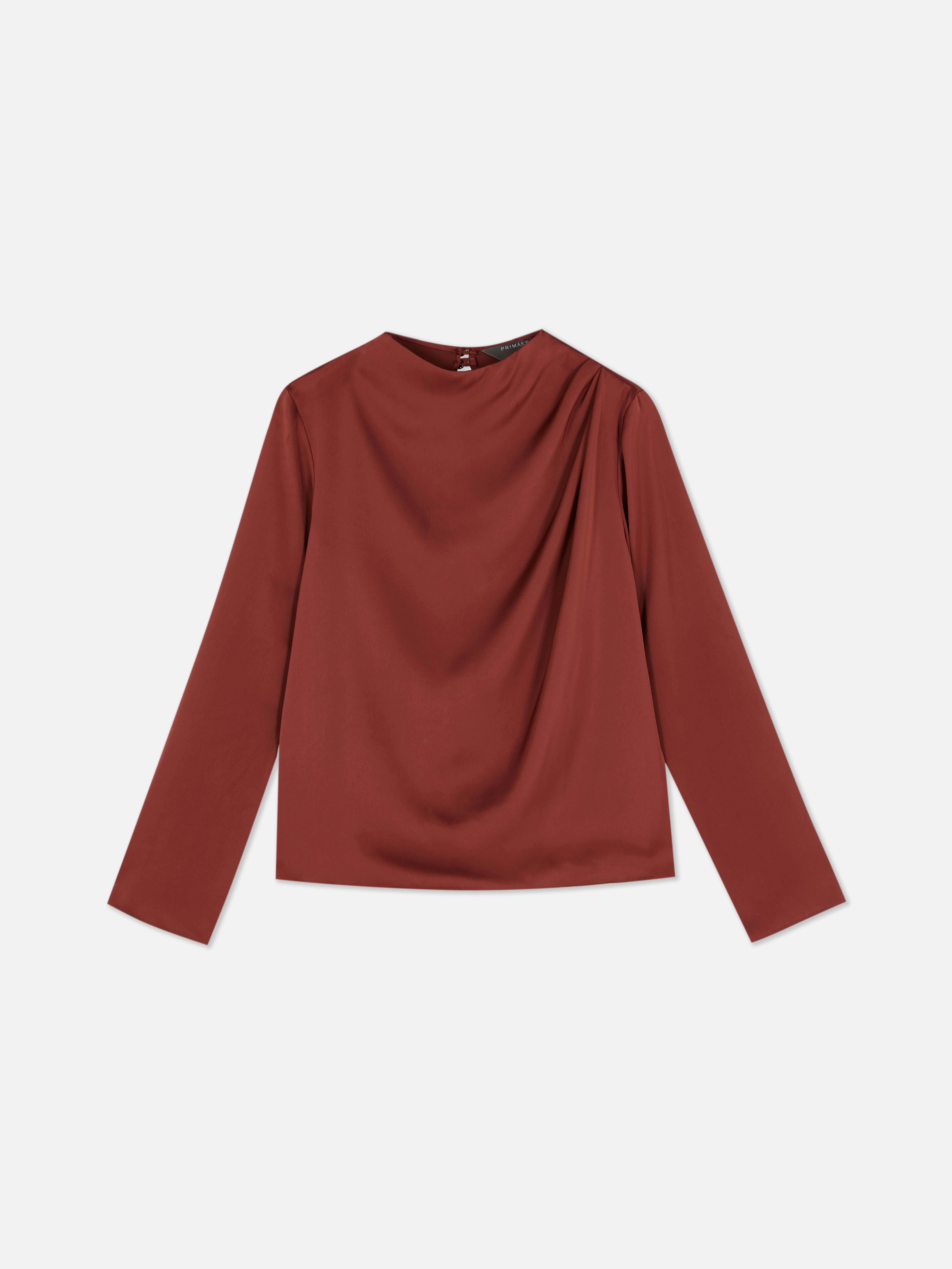 Blusa de satén drapeada
