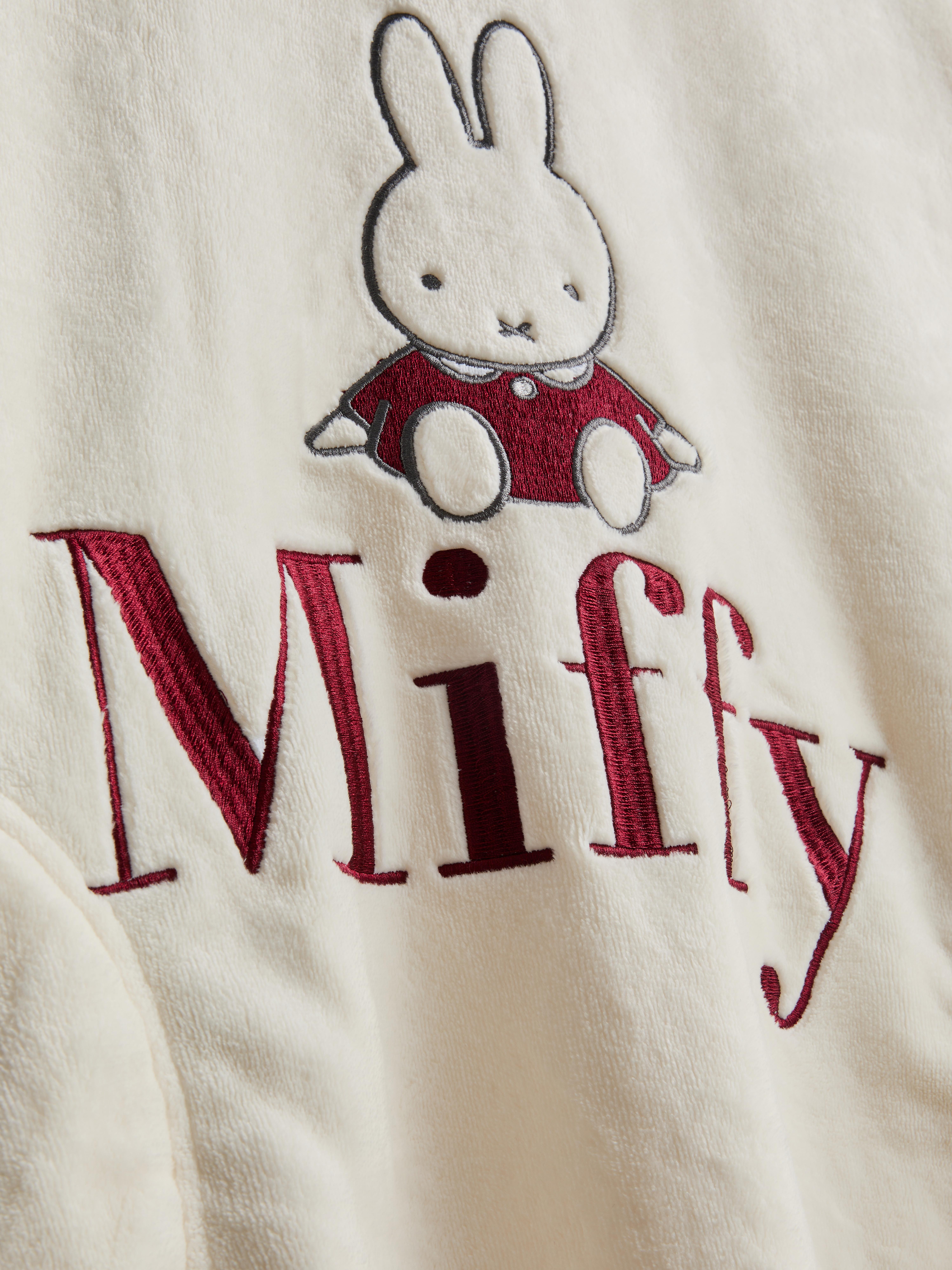 Miffy Graphic Snuddie