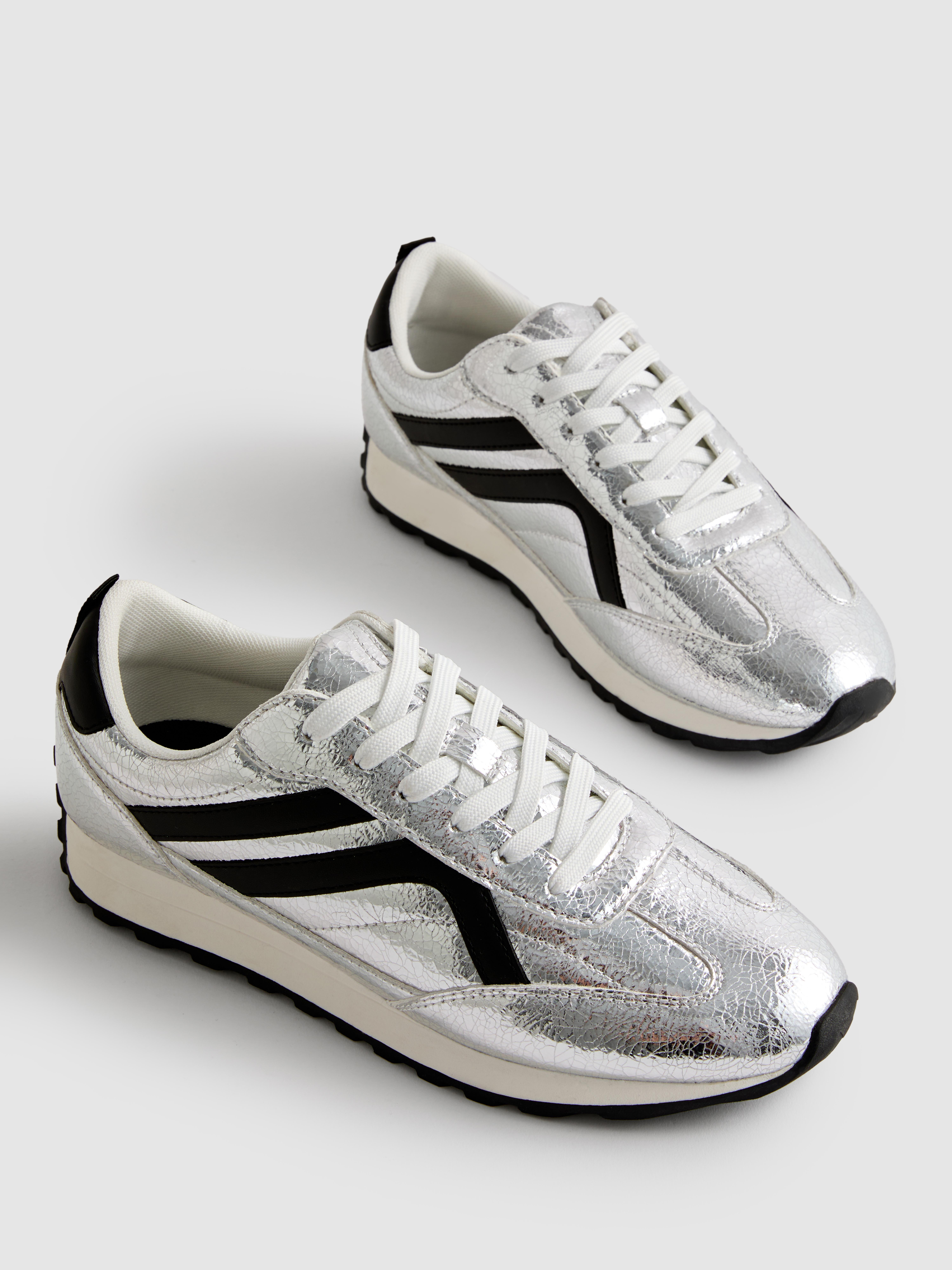 Retro Side Panel Trainers