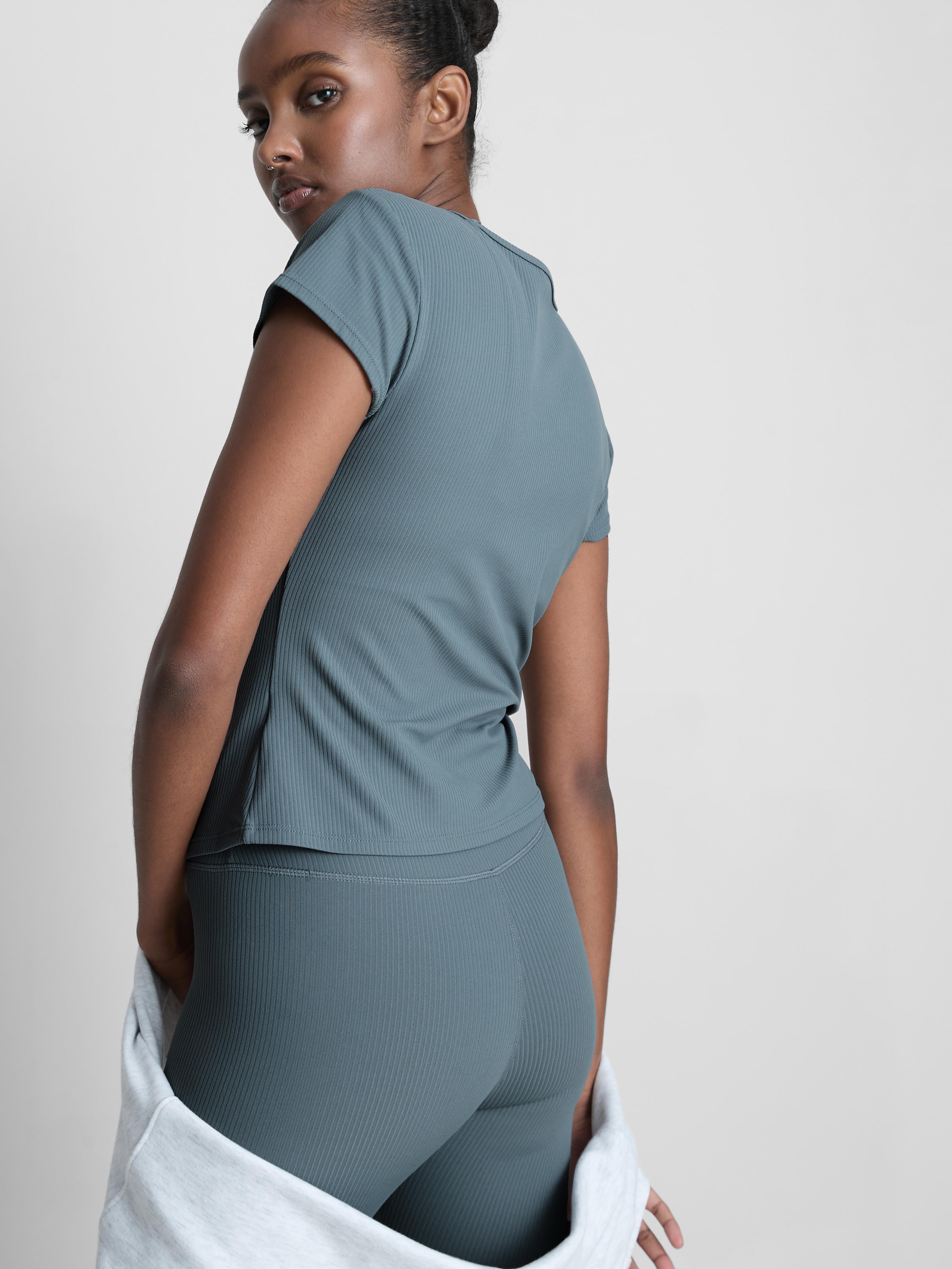 Ribbed Scoop Neck Tee