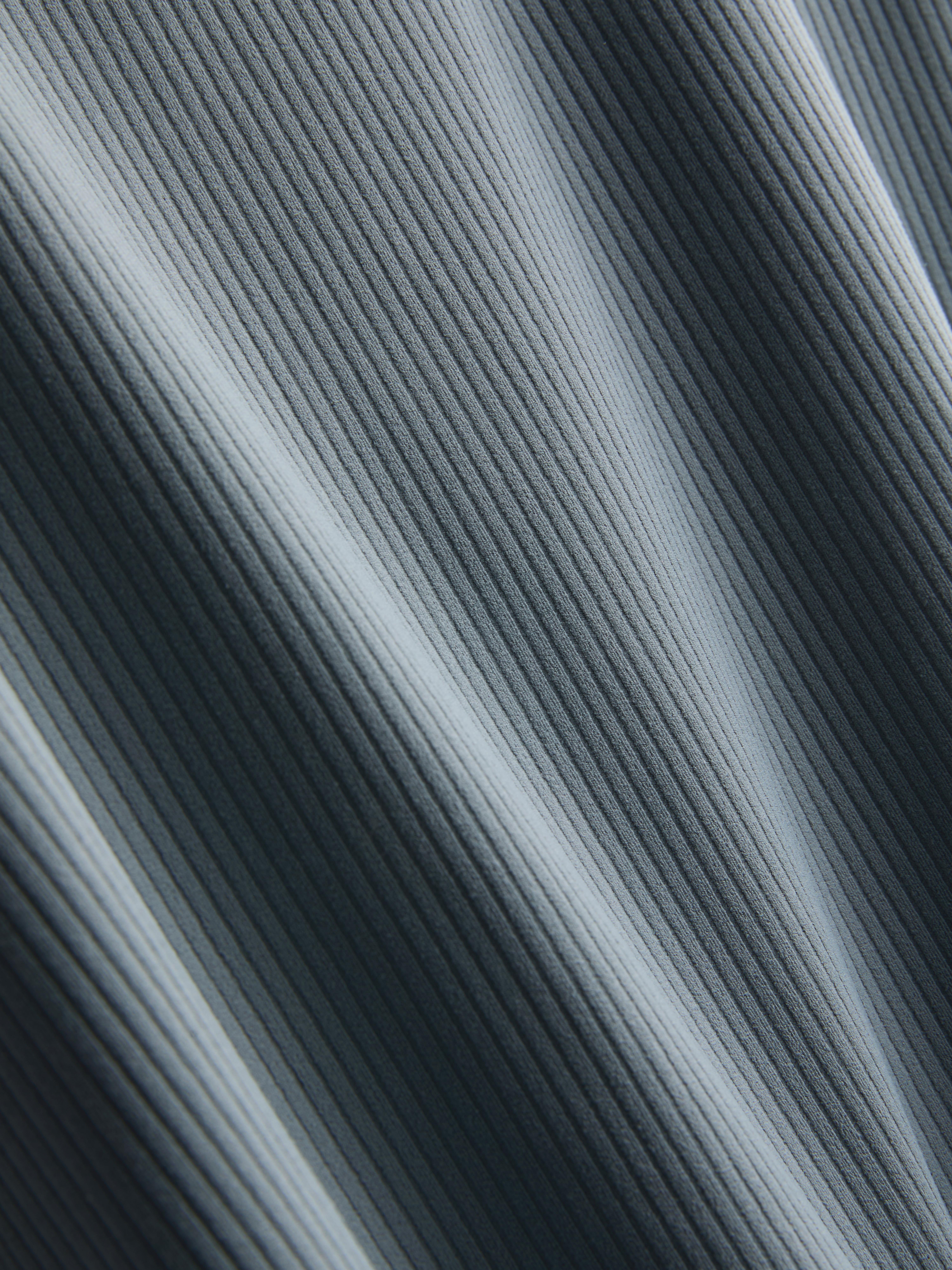 Ribbed Scoop Neck Tee