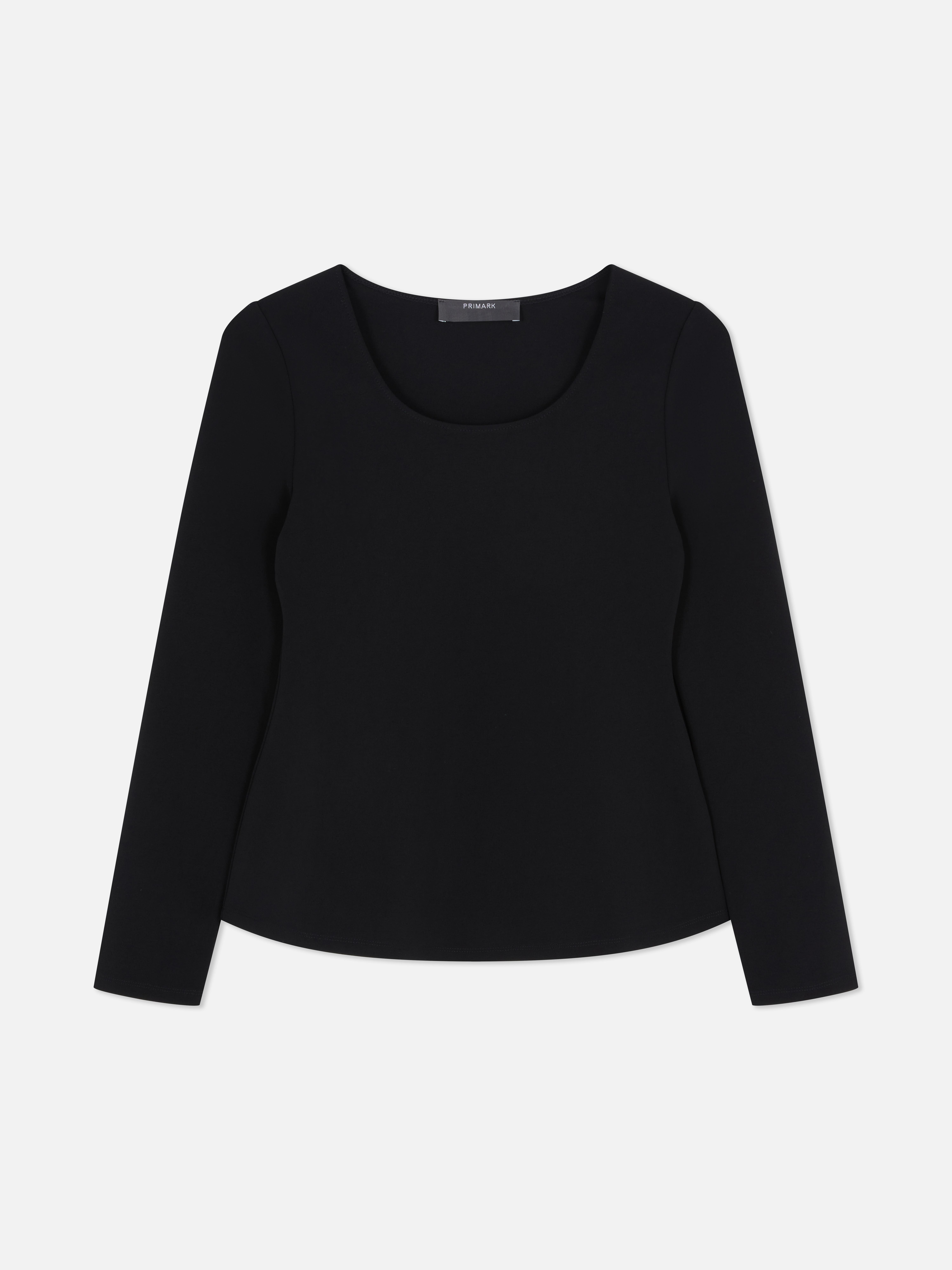 Scoop Neck Long Sleeve Top