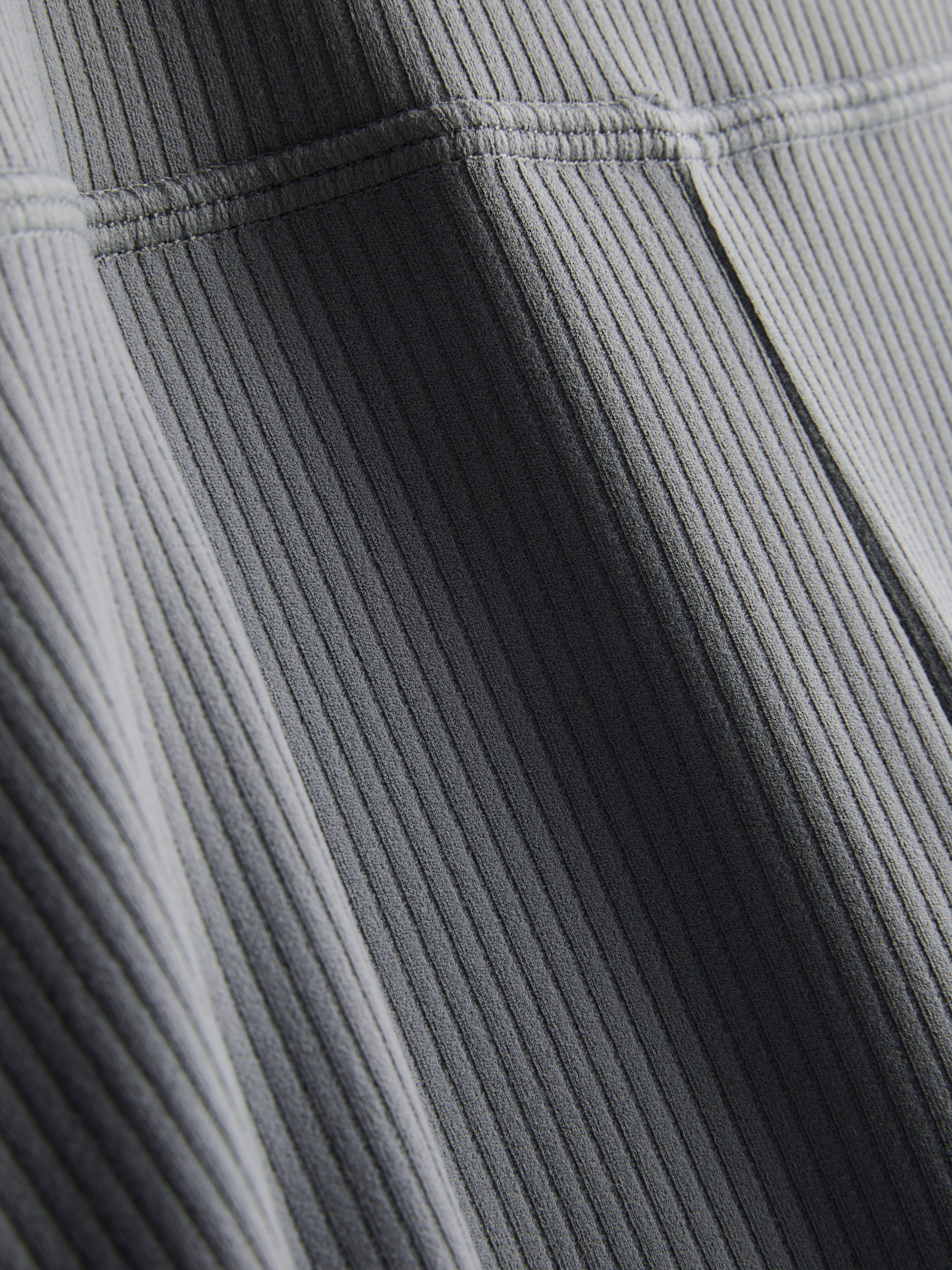 Ribbed Flare Trousers