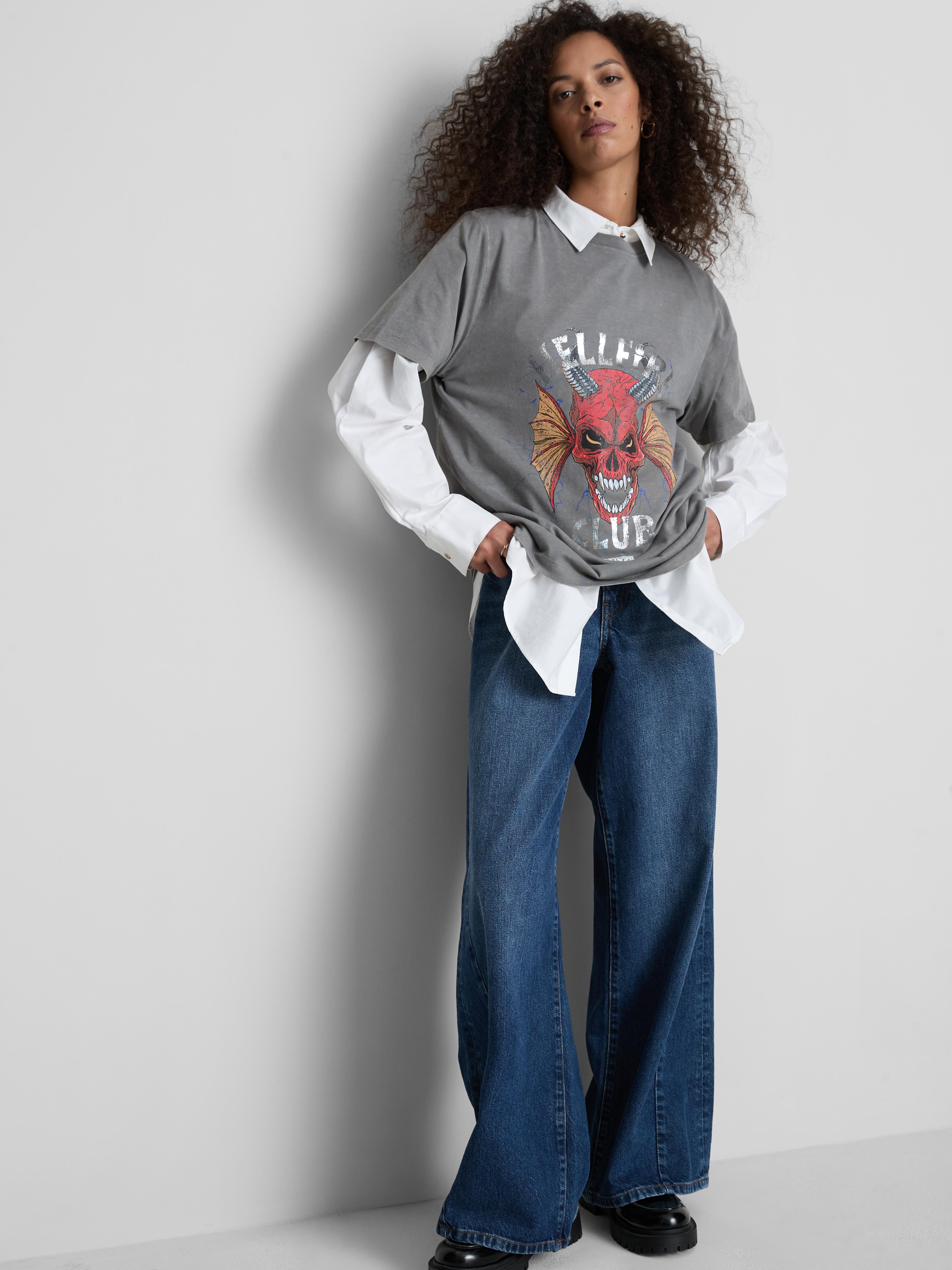 T-shirt à manches courtes et logo Stranger Things Hellfire Club