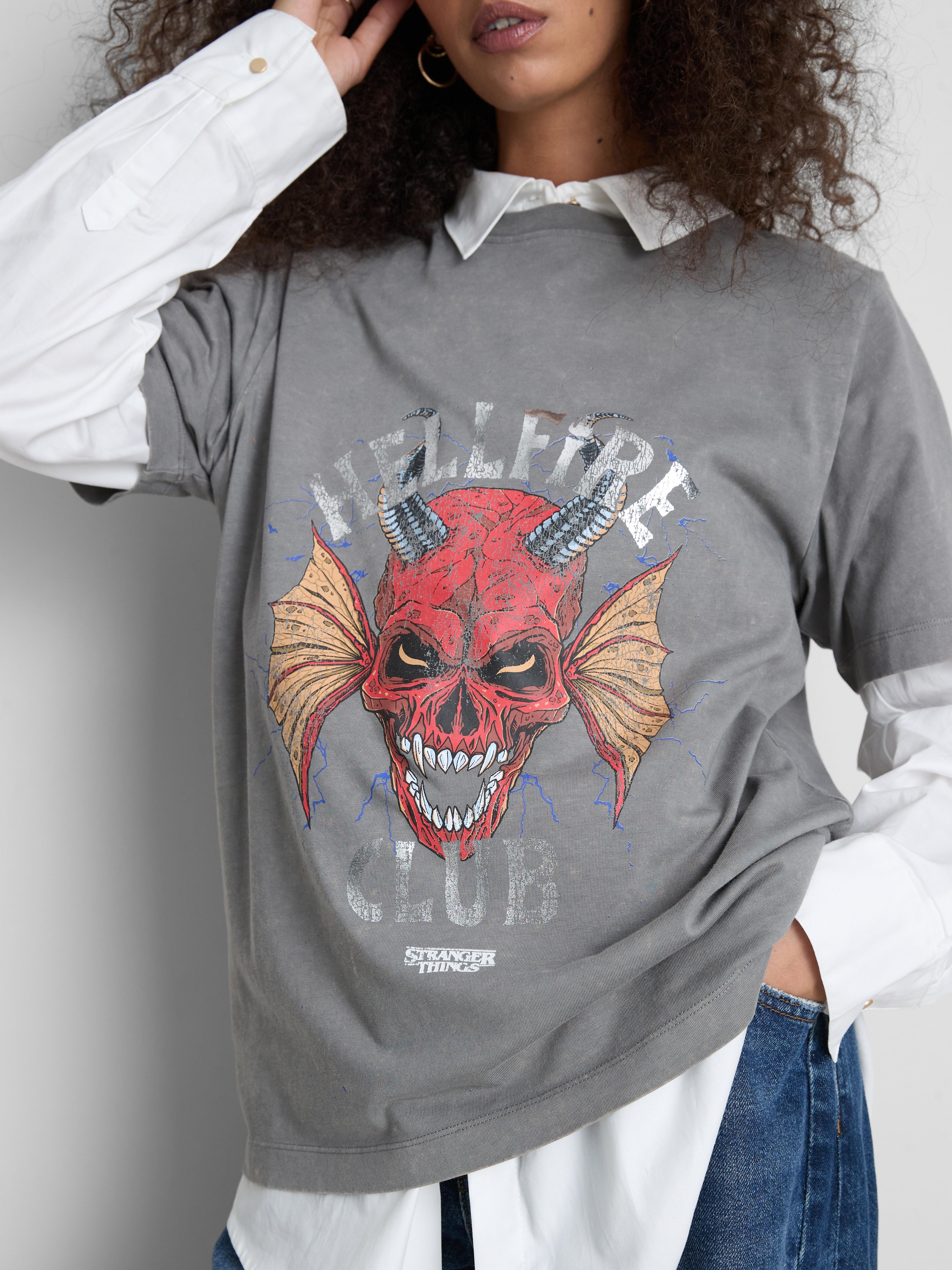 T-shirt à manches courtes et logo Stranger Things Hellfire Club