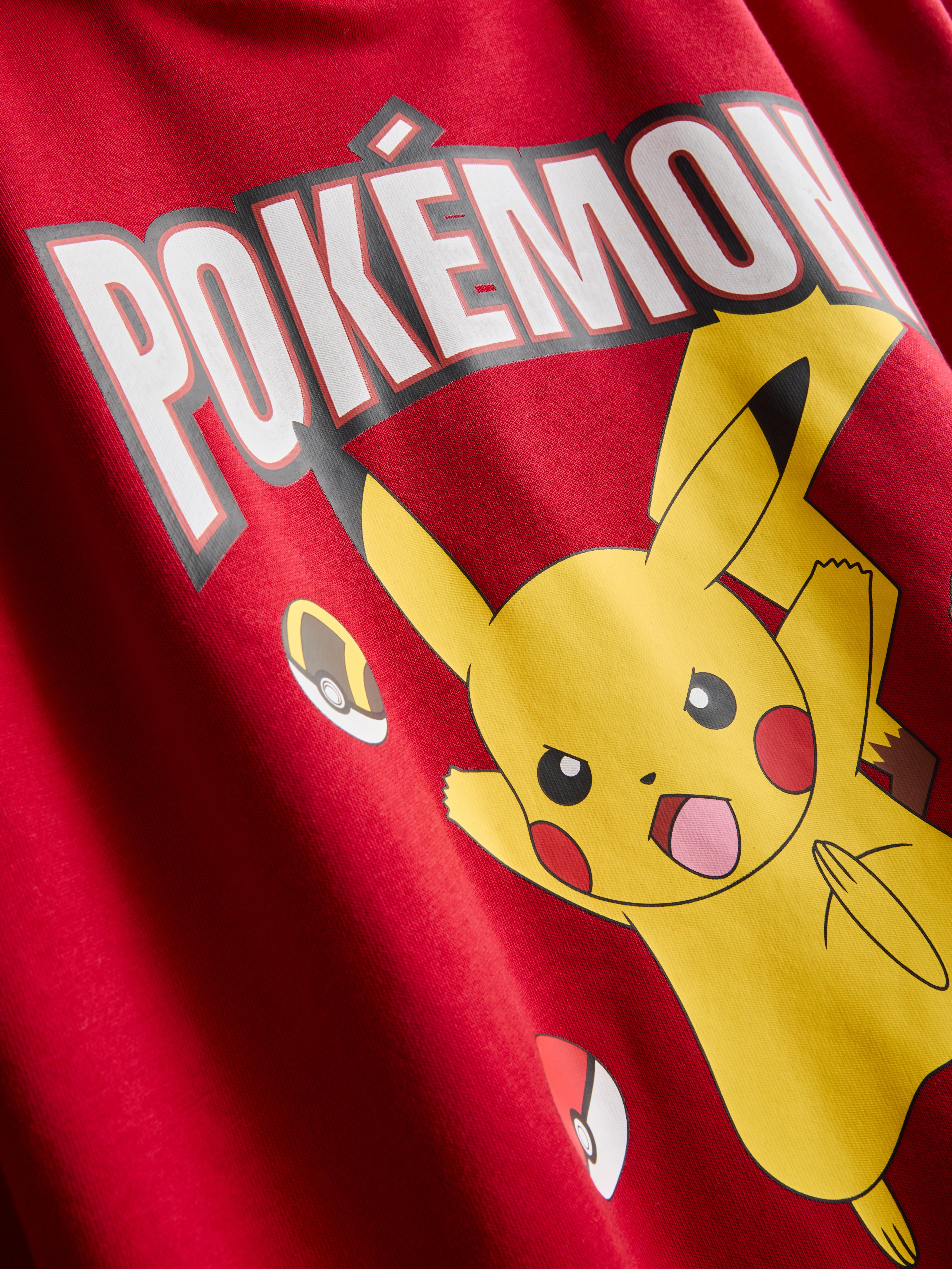 Camisola capuz Pokémon Pikachu